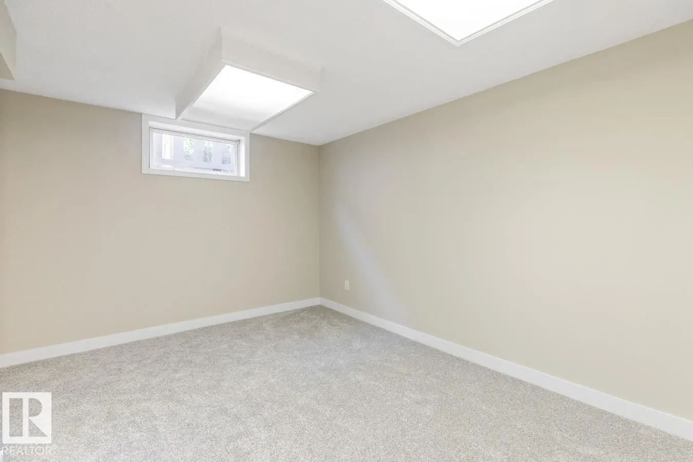 13908 57 ST NW