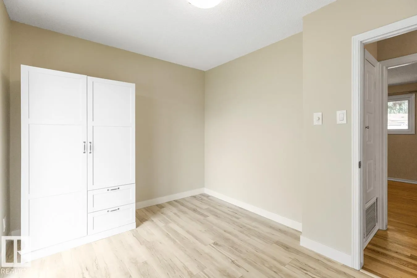 13908 57 ST NW