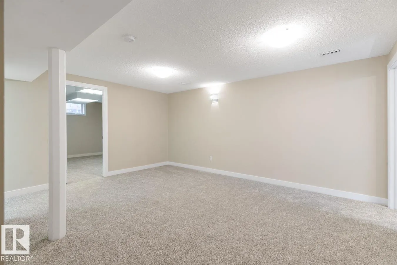 13908 57 ST NW