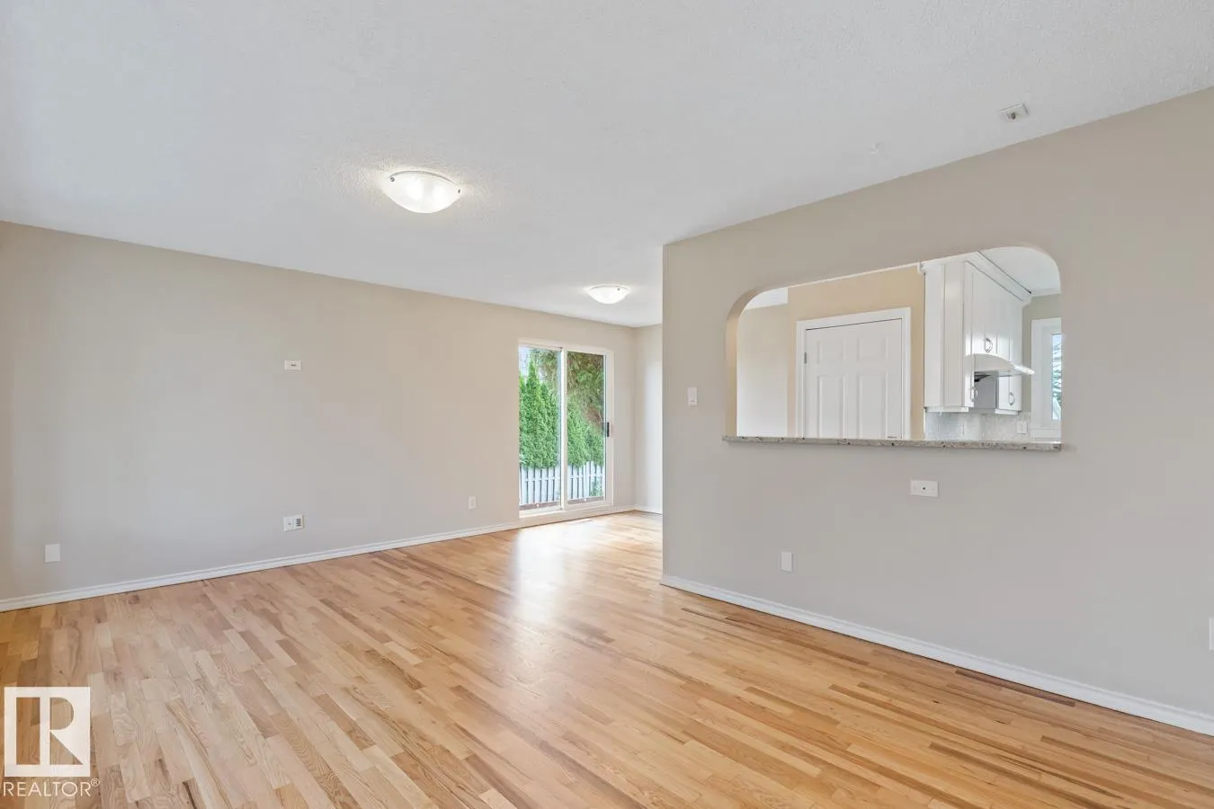 13908 57 ST NW