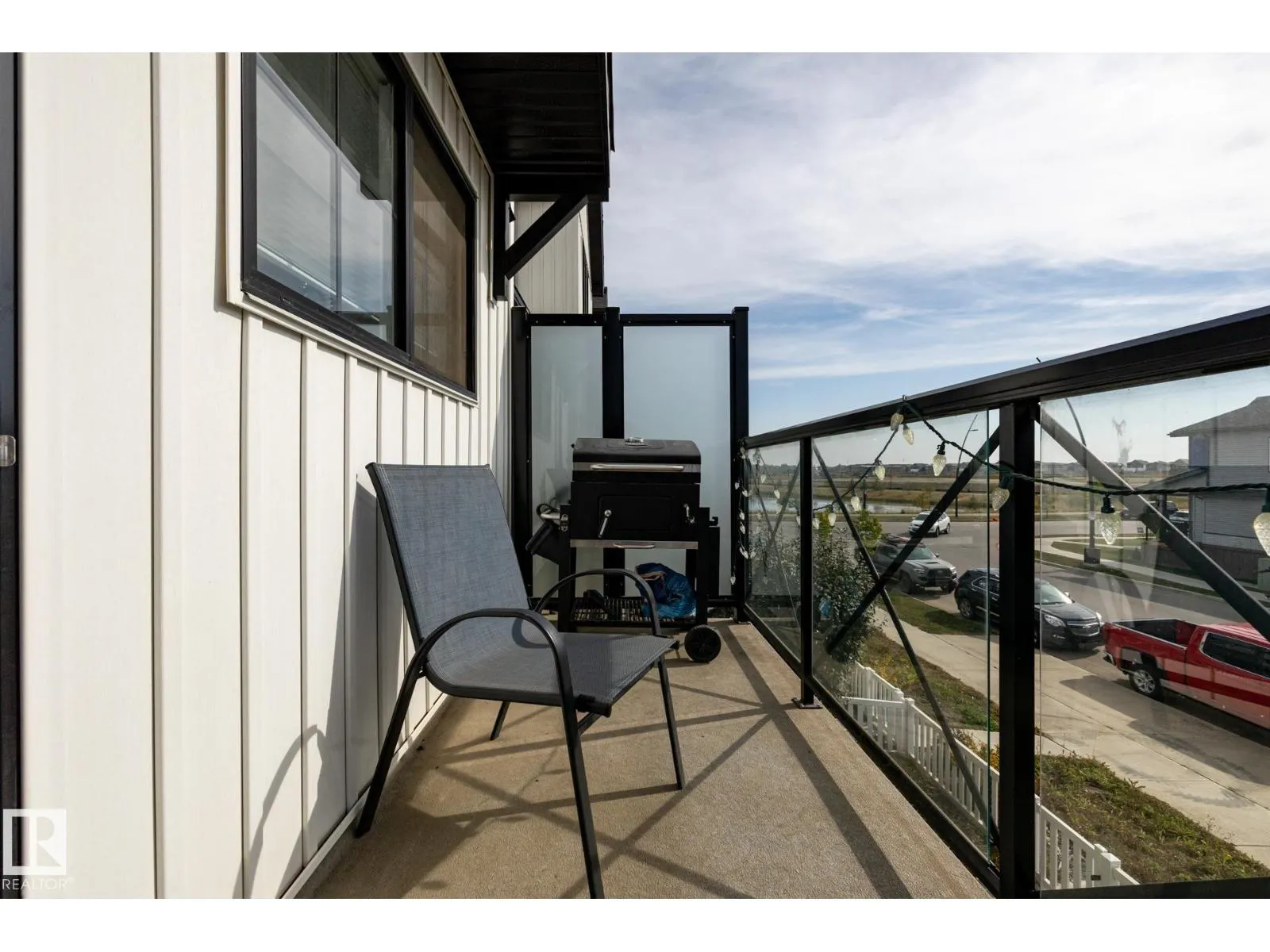 19216 27 AV NW