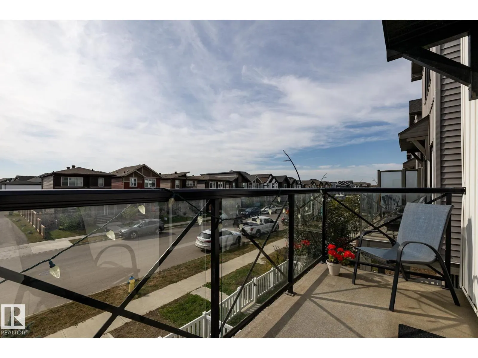 19216 27 AV NW