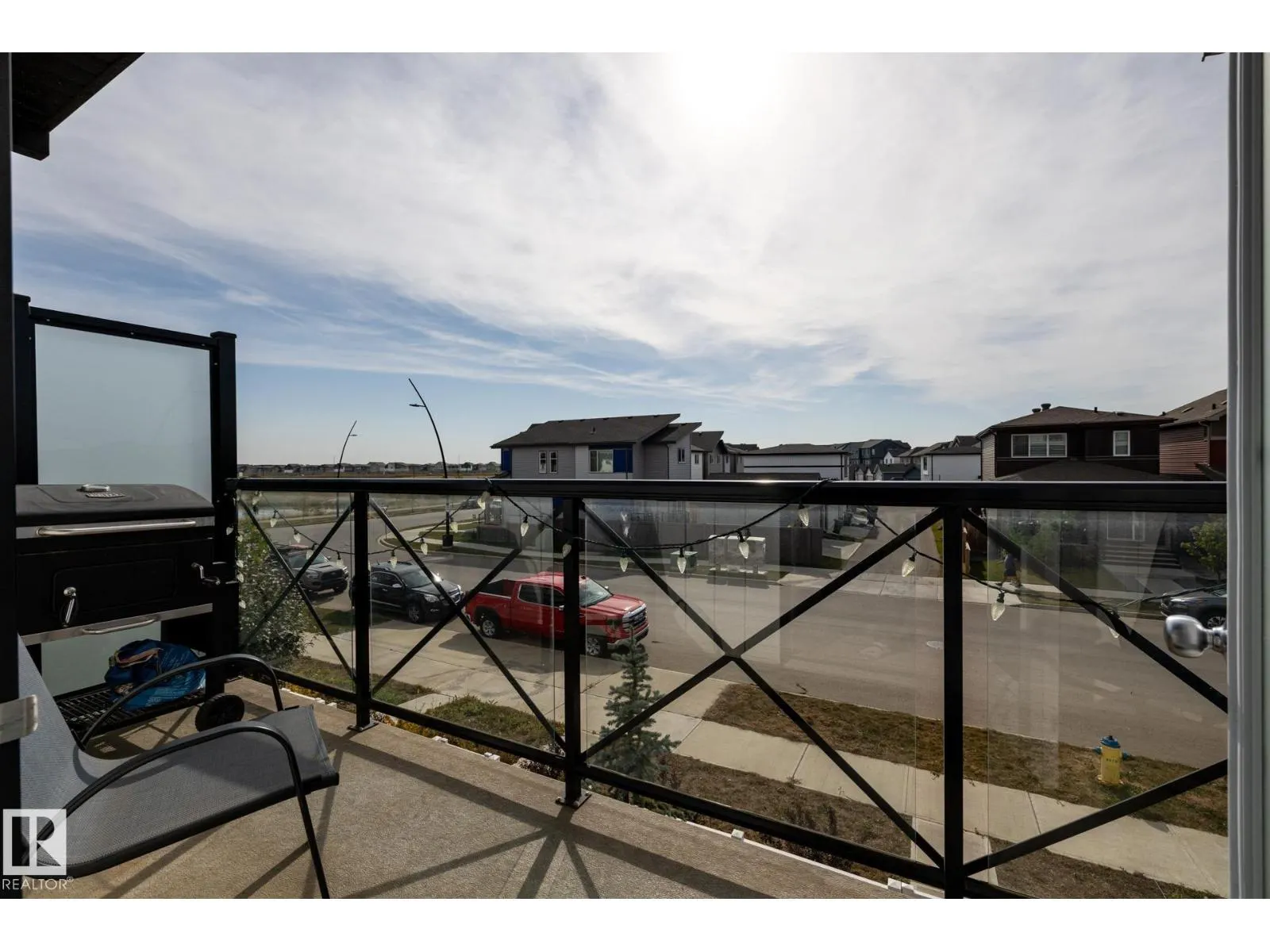19216 27 AV NW