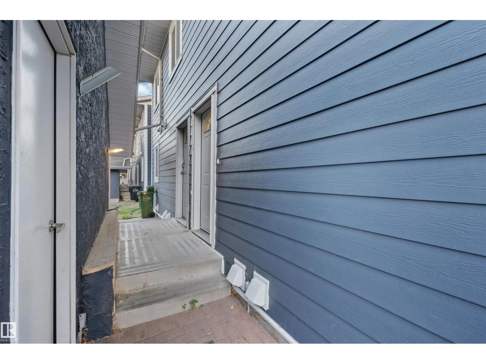 #5 14803 34 St NW
