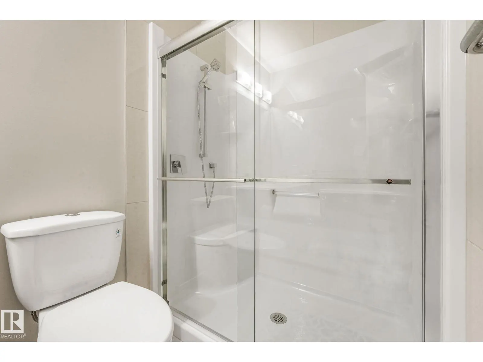 #409 625 LEGER WY NW NW