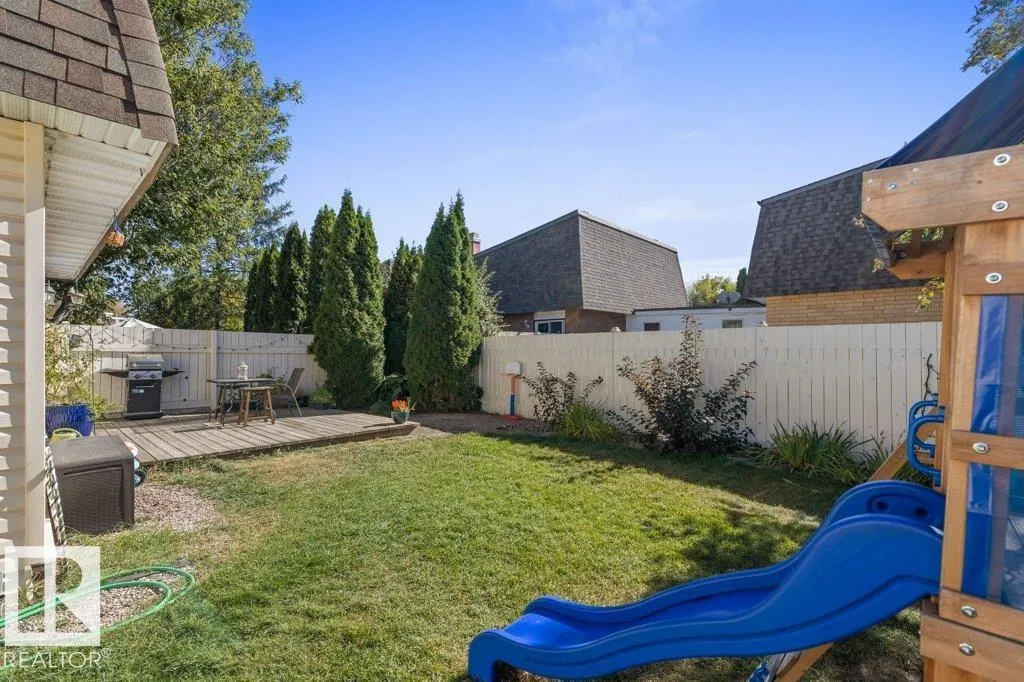 100 GREENFIELD ES