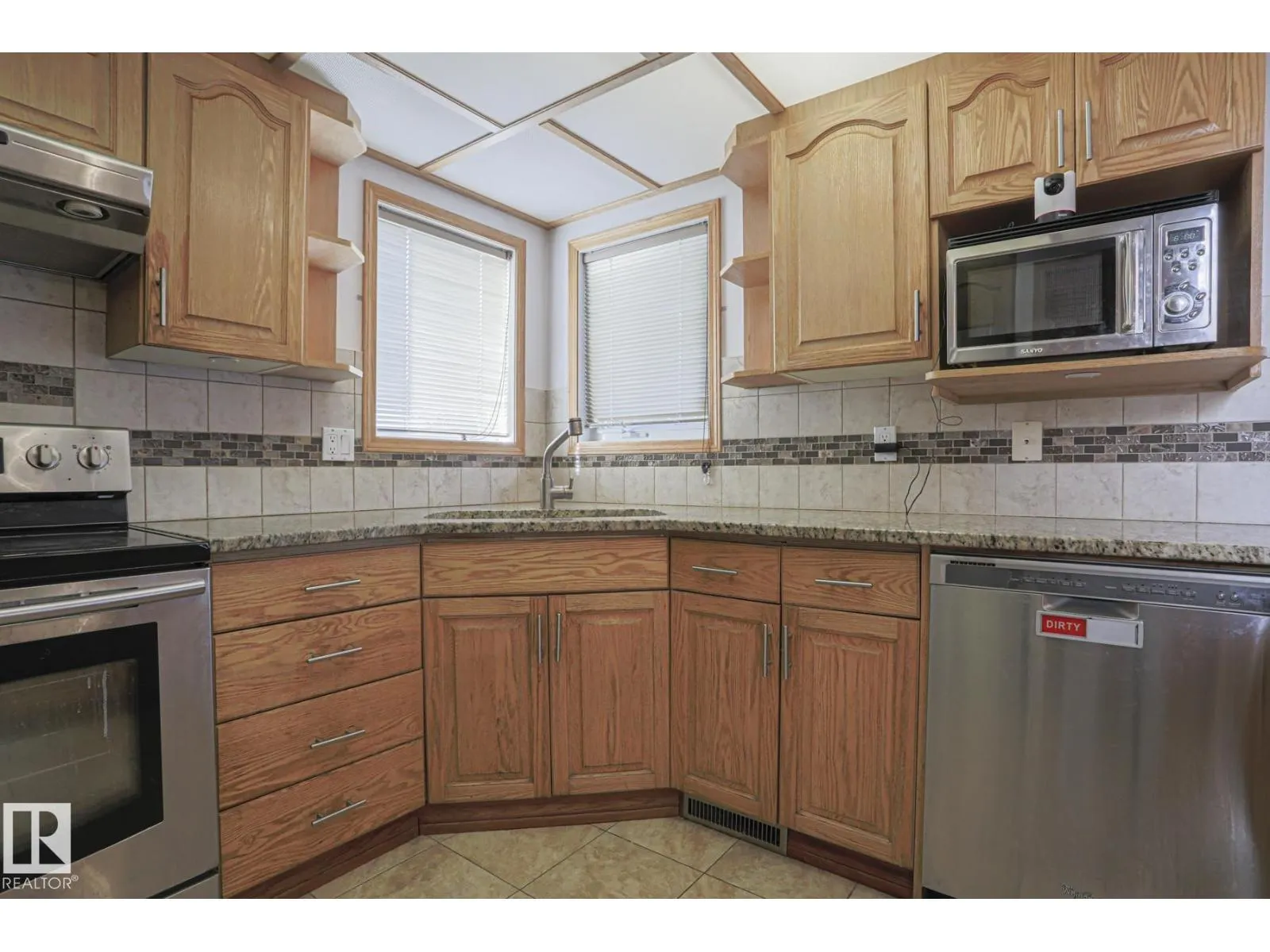 16120 57A ST NW NW