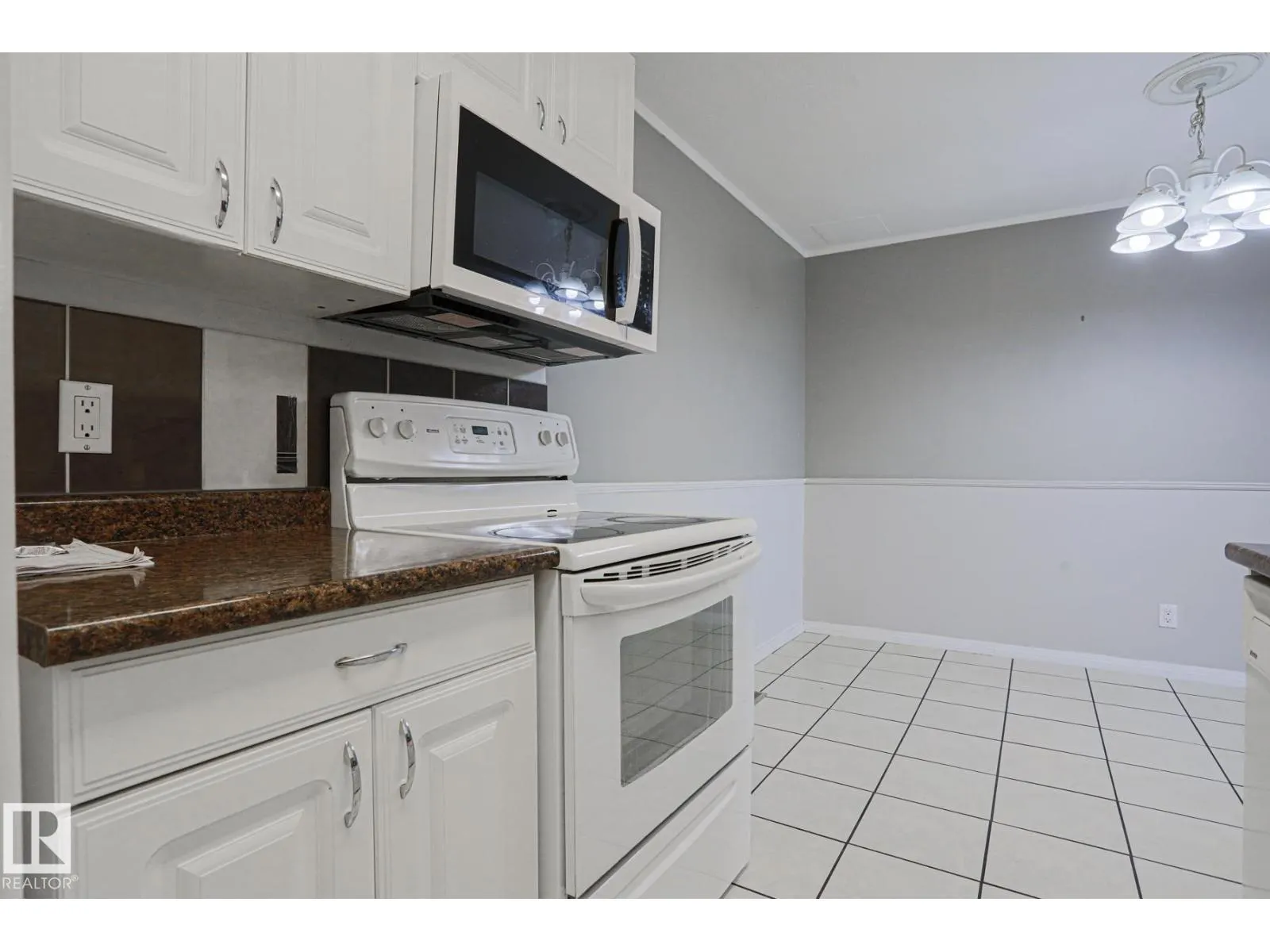189 PRIMROSE GD NW