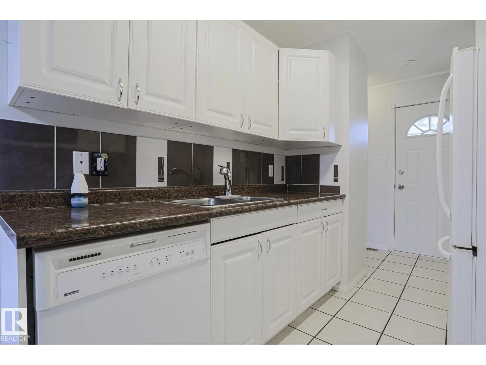 189 PRIMROSE GD NW