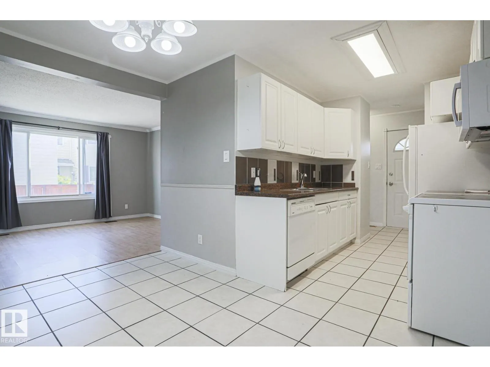 189 PRIMROSE GD NW