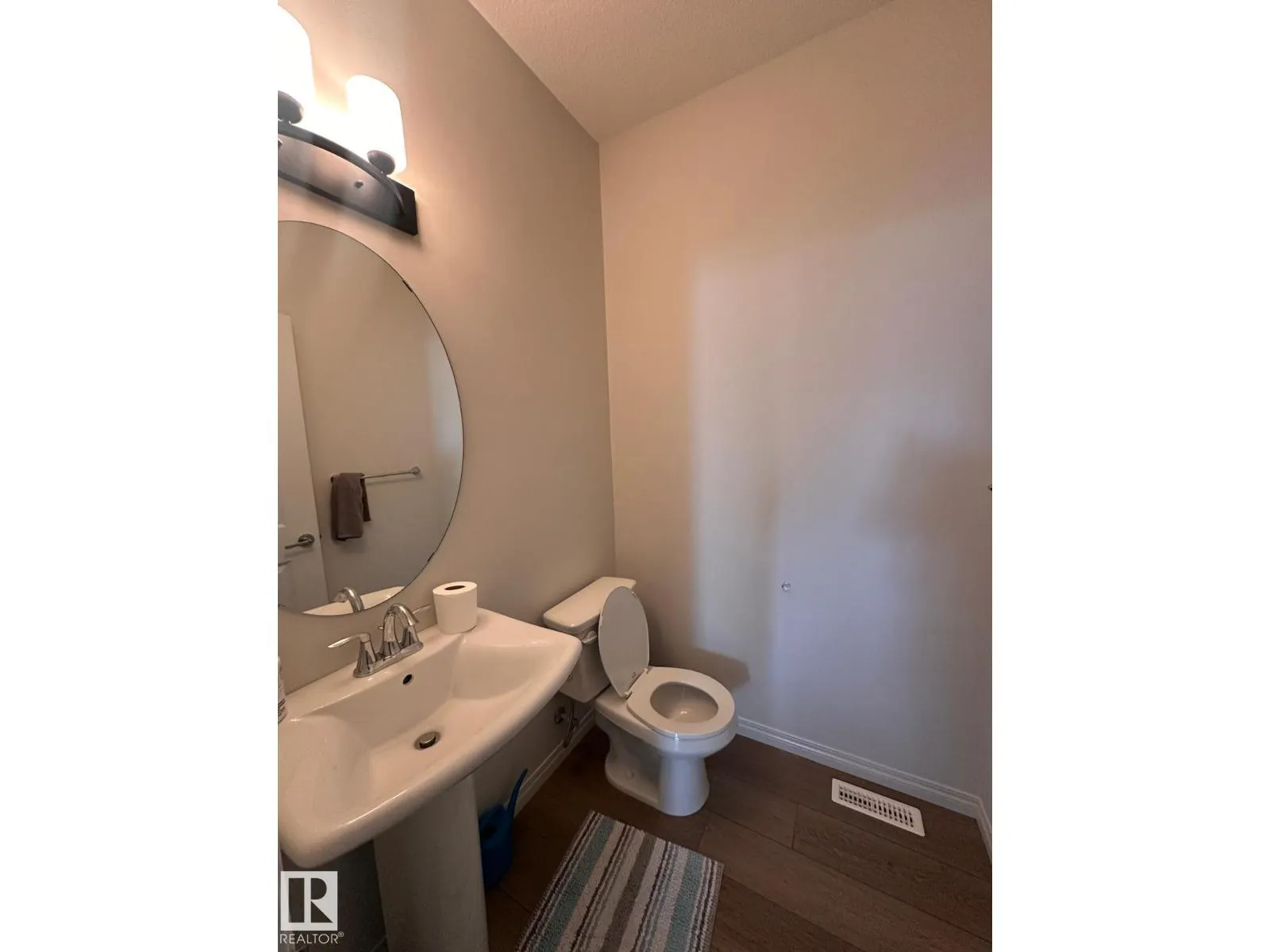 3511 CHECKNITA PT SW