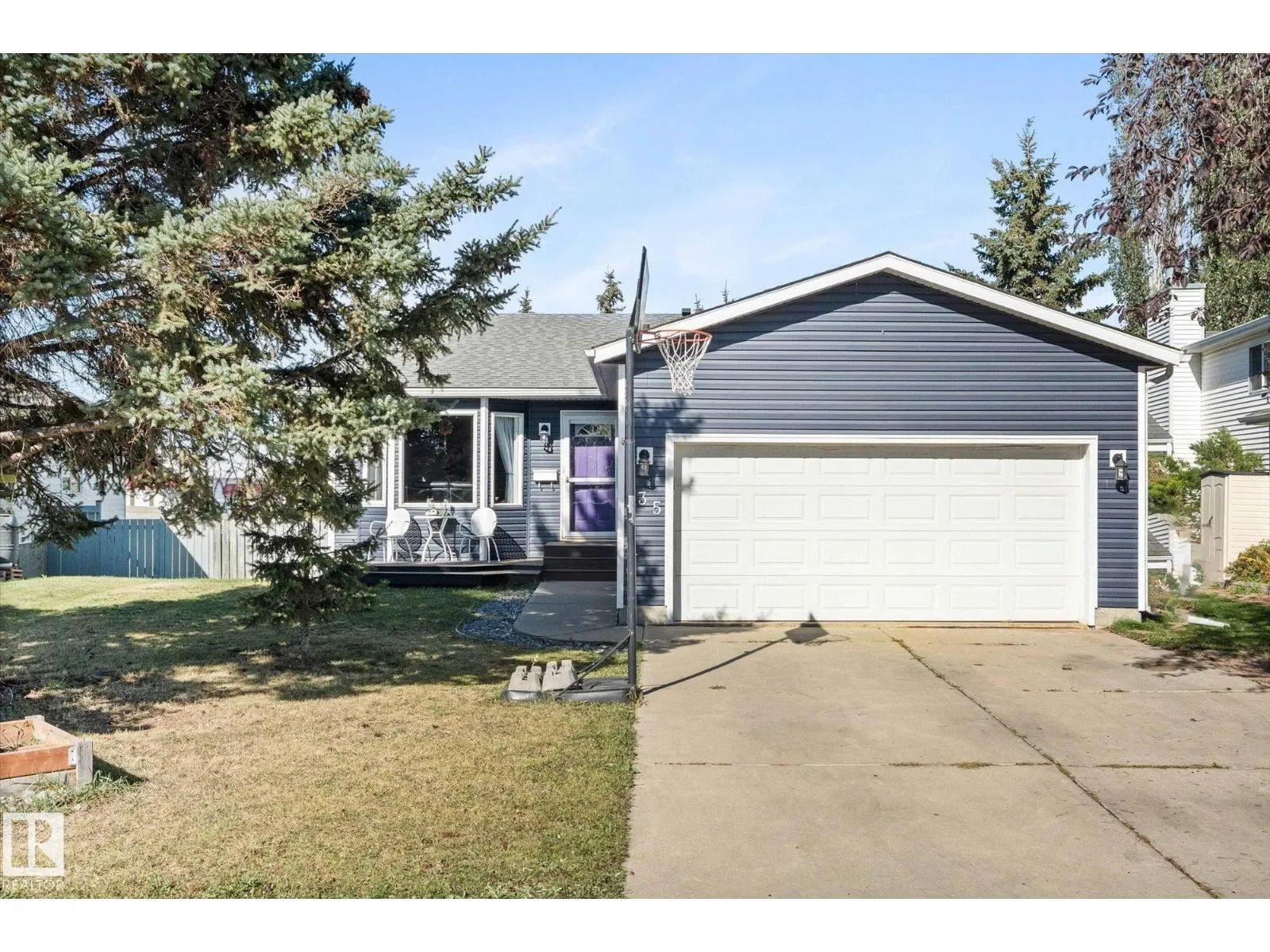 135 ST. ANDREWS DR