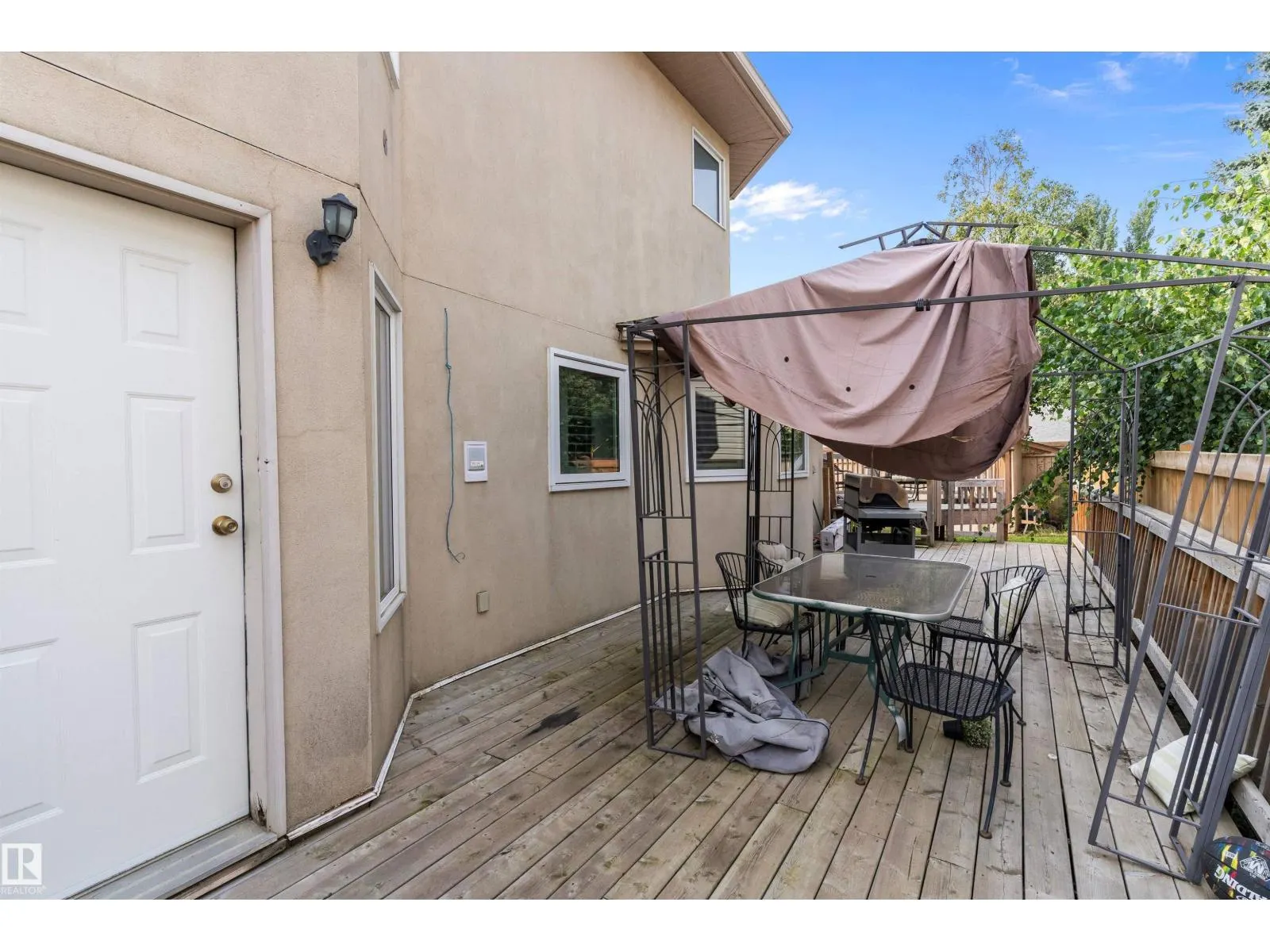 10 ELDORADO DR