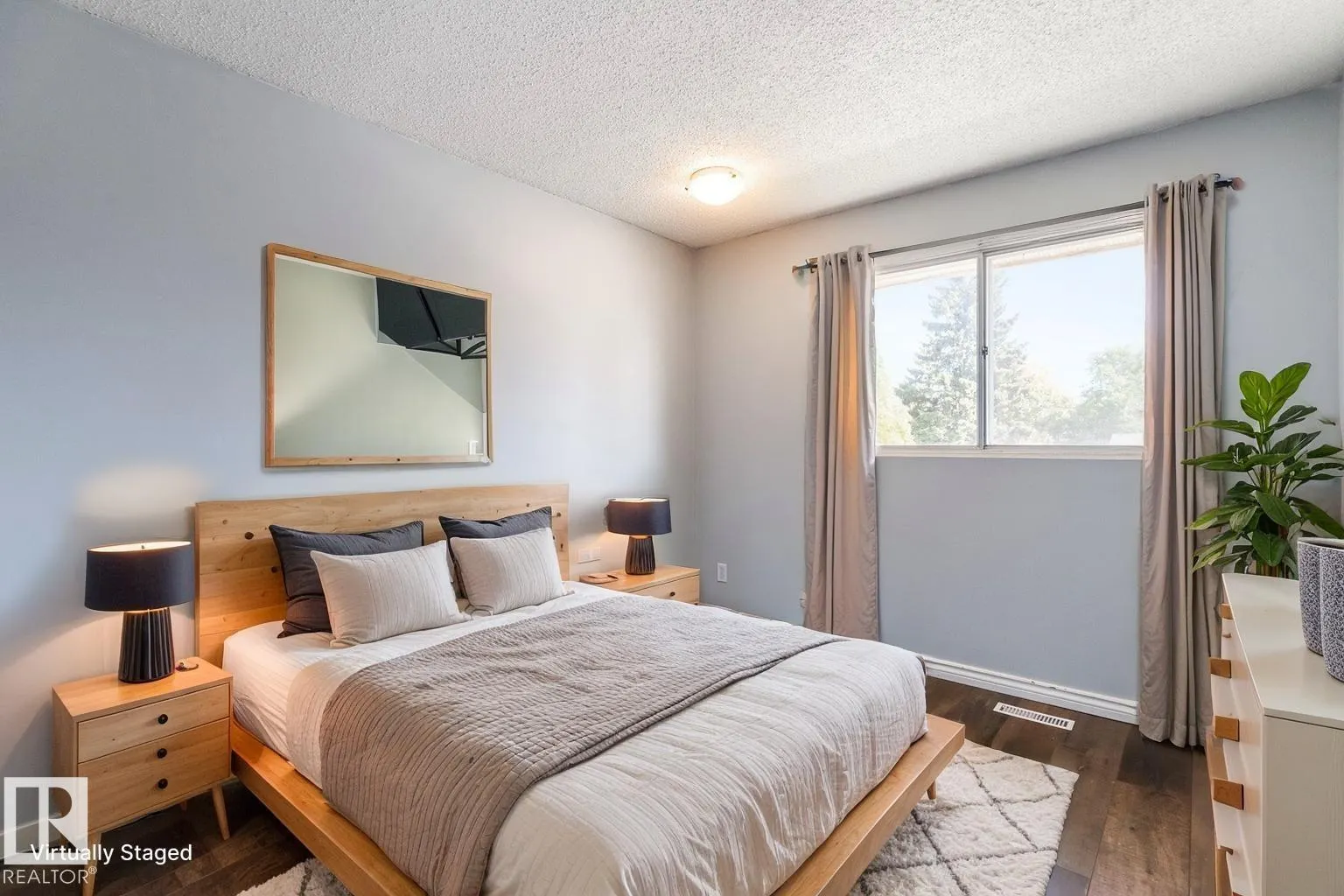 121 GEORGIAN WY