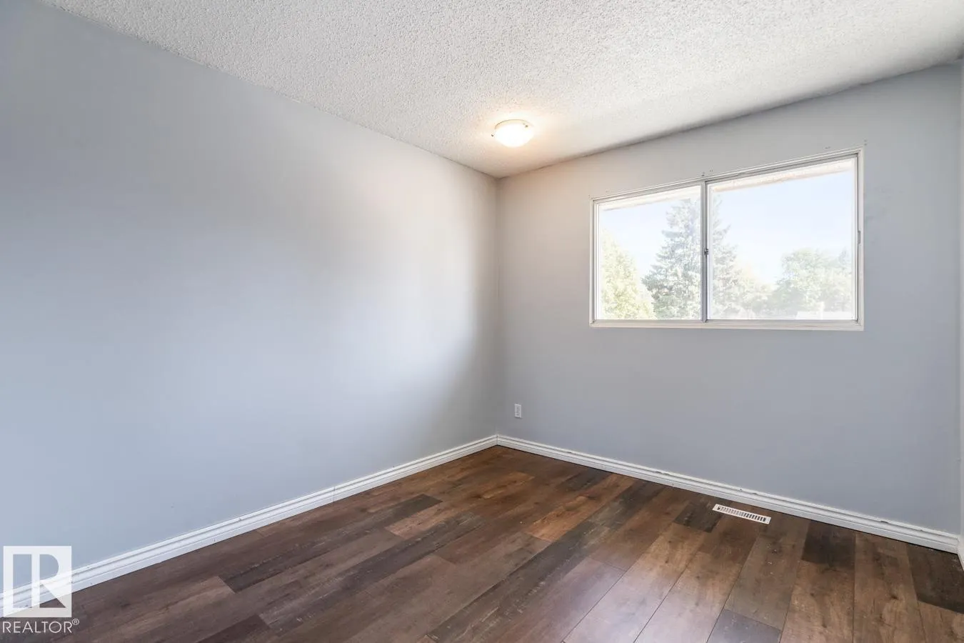 121 GEORGIAN WY