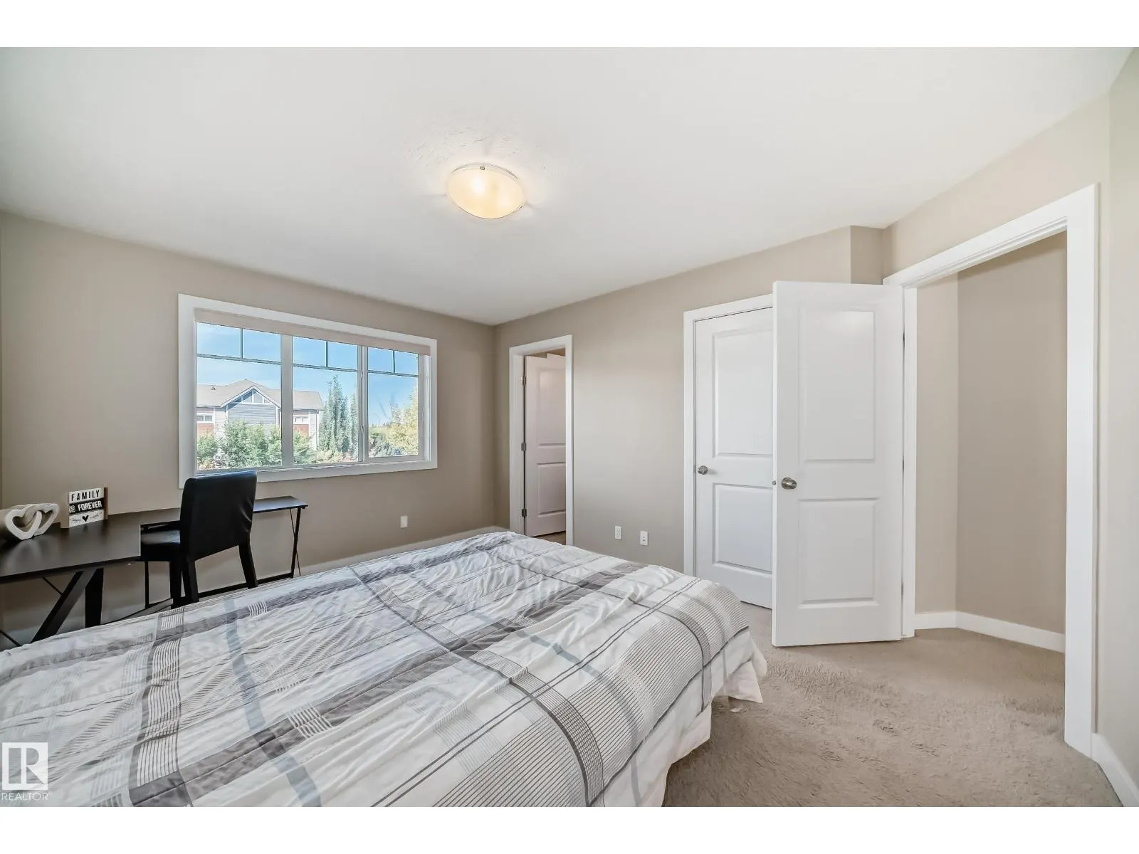 #95 9535 217 ST NW