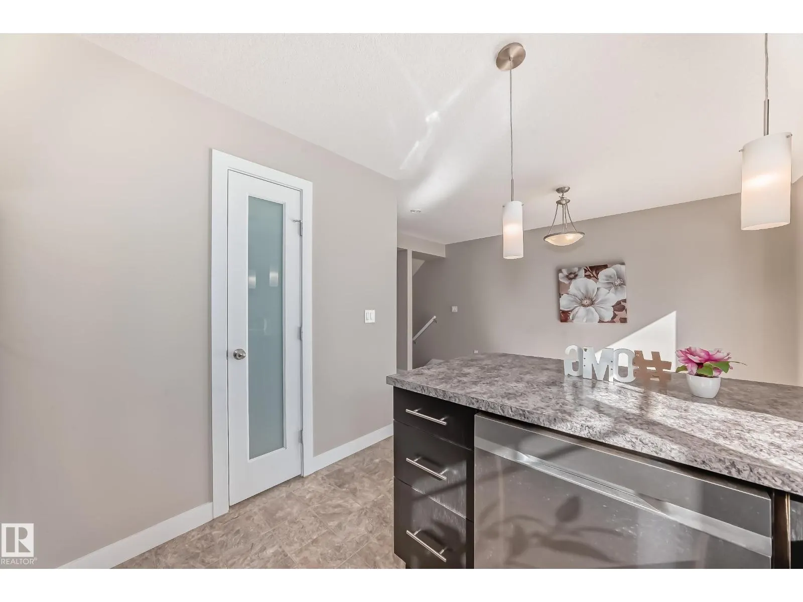 #95 9535 217 ST NW