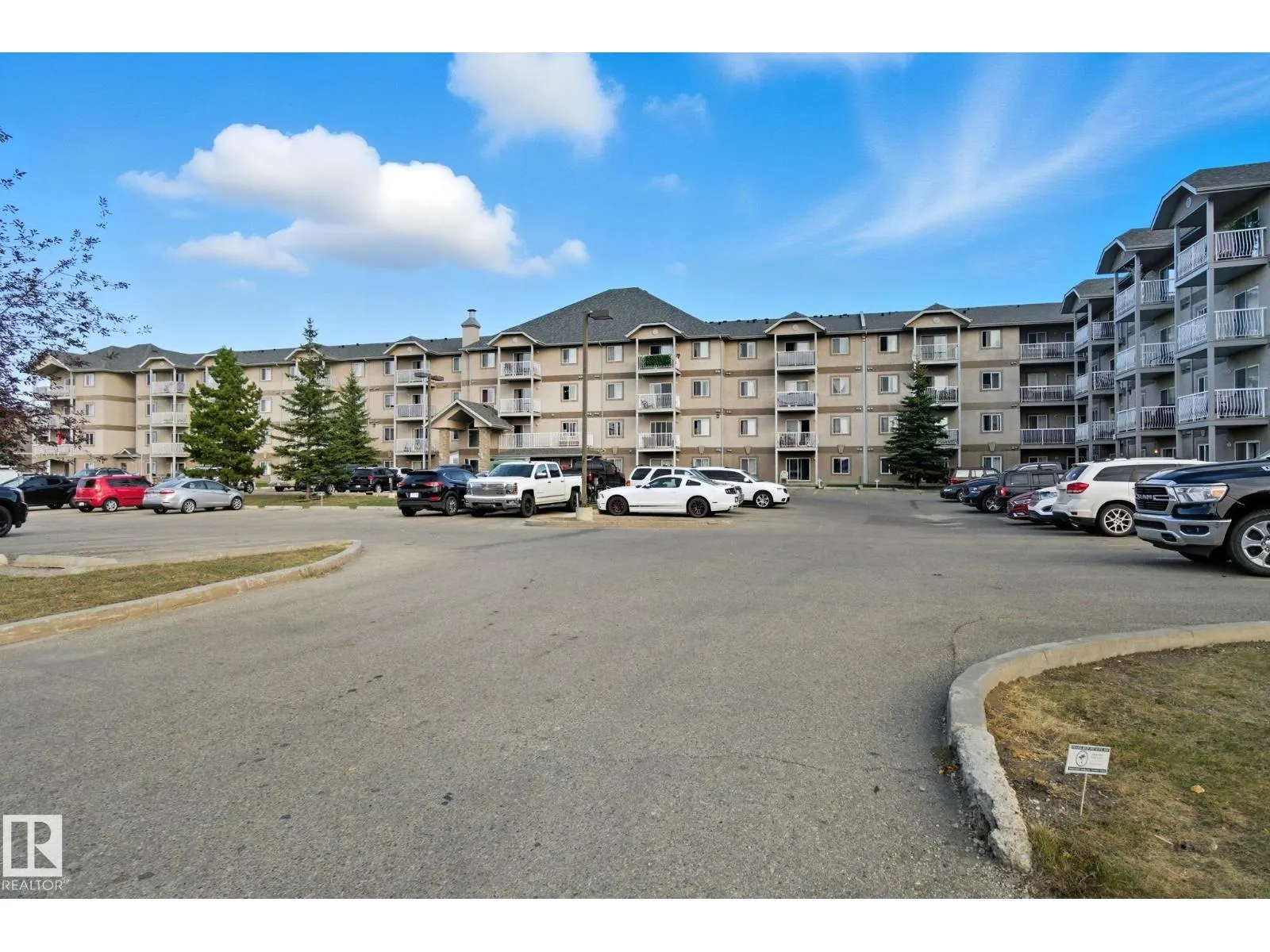 #417 240 SPRUCE RIDGE RD
