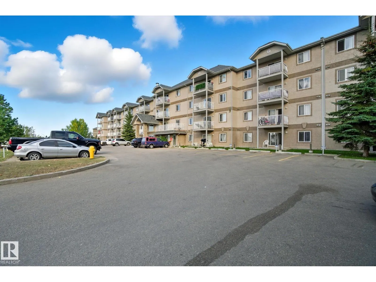 #417 240 SPRUCE RIDGE RD