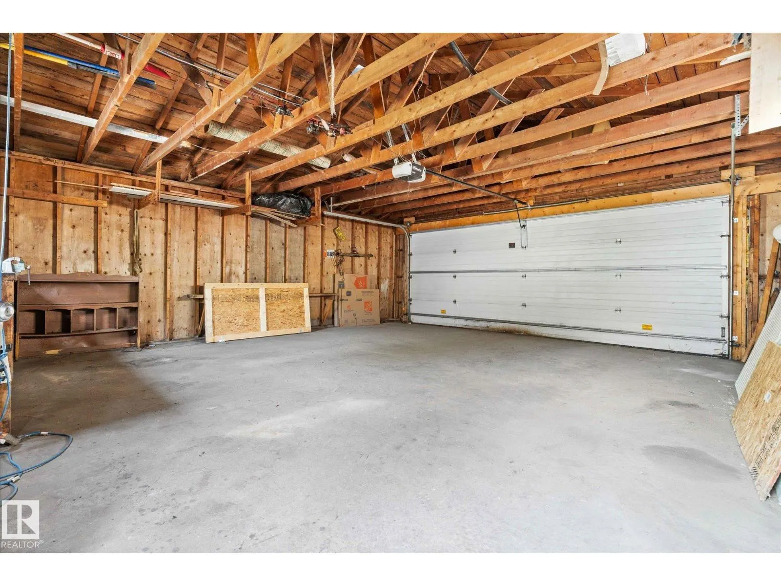 9407 96 ST