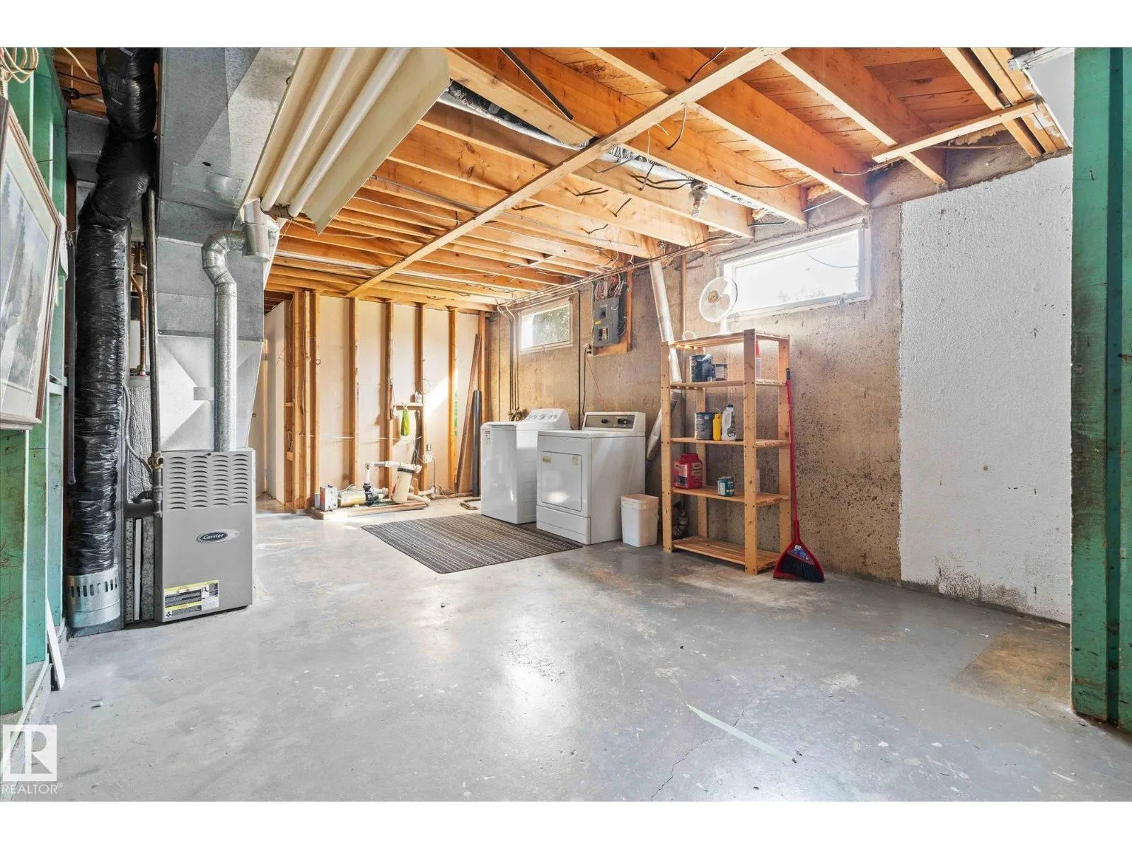 9407 96 ST