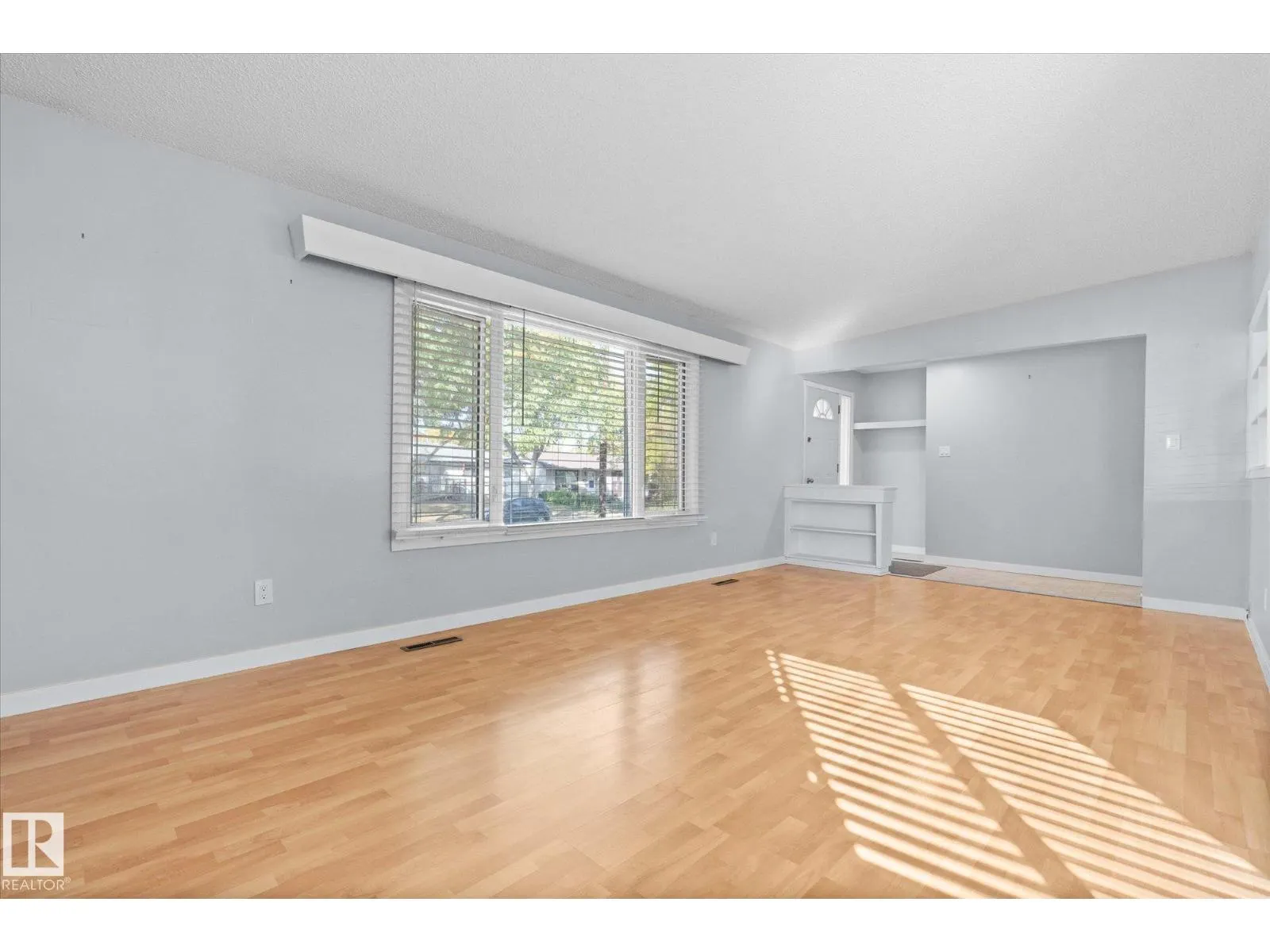 9407 96 ST