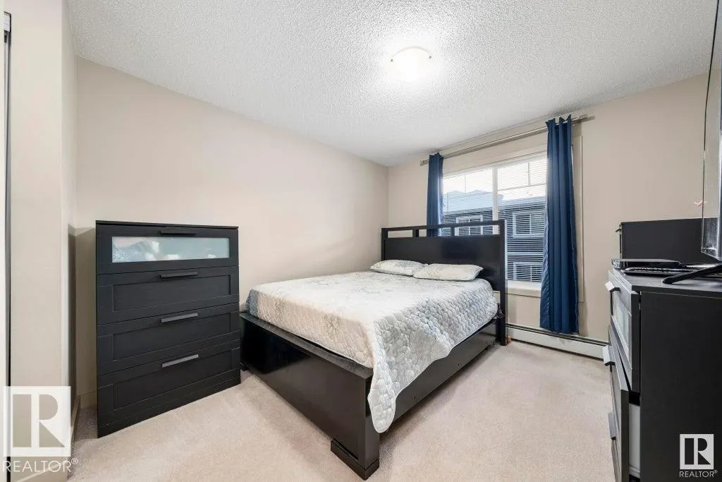 #205 4008 SAVARYN DR SW