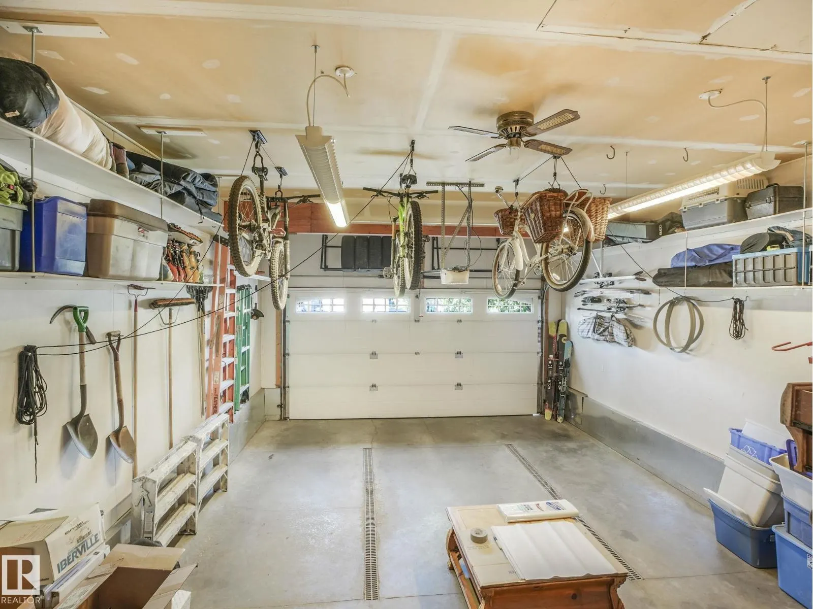 7248 ESSEX WY