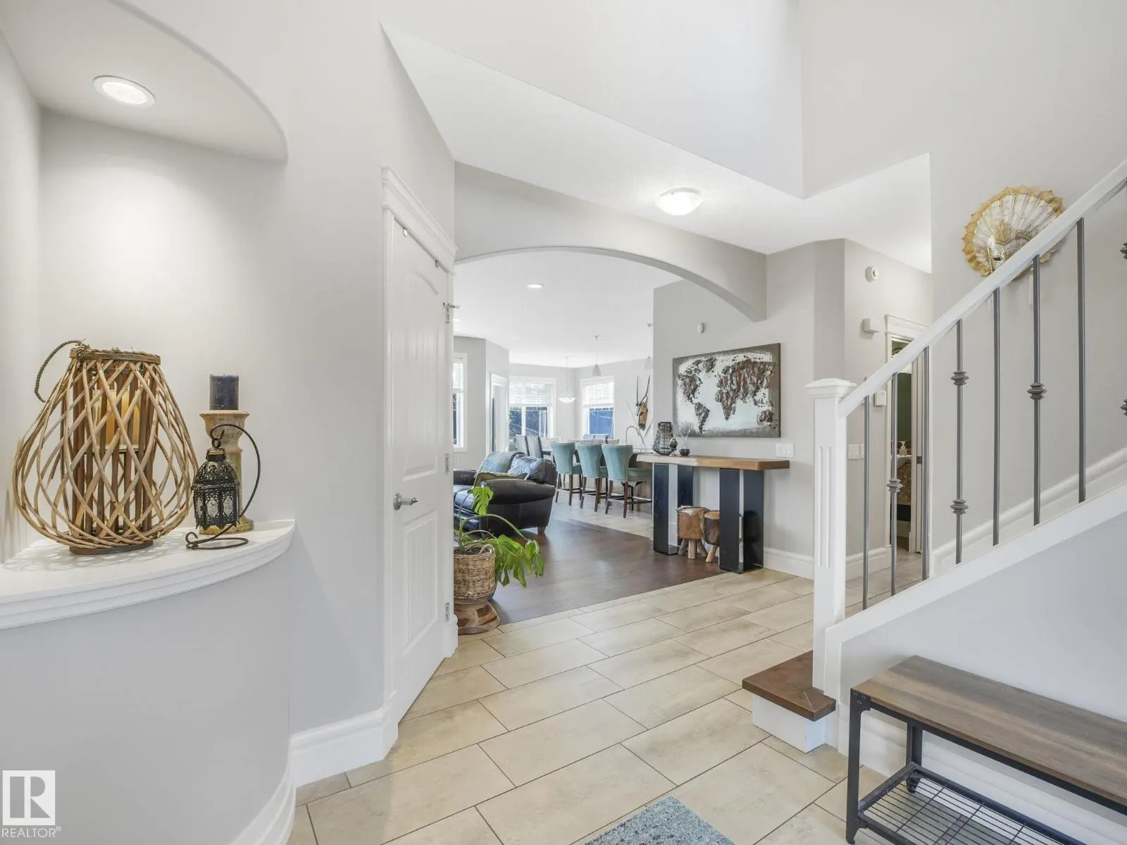 7248 ESSEX WY