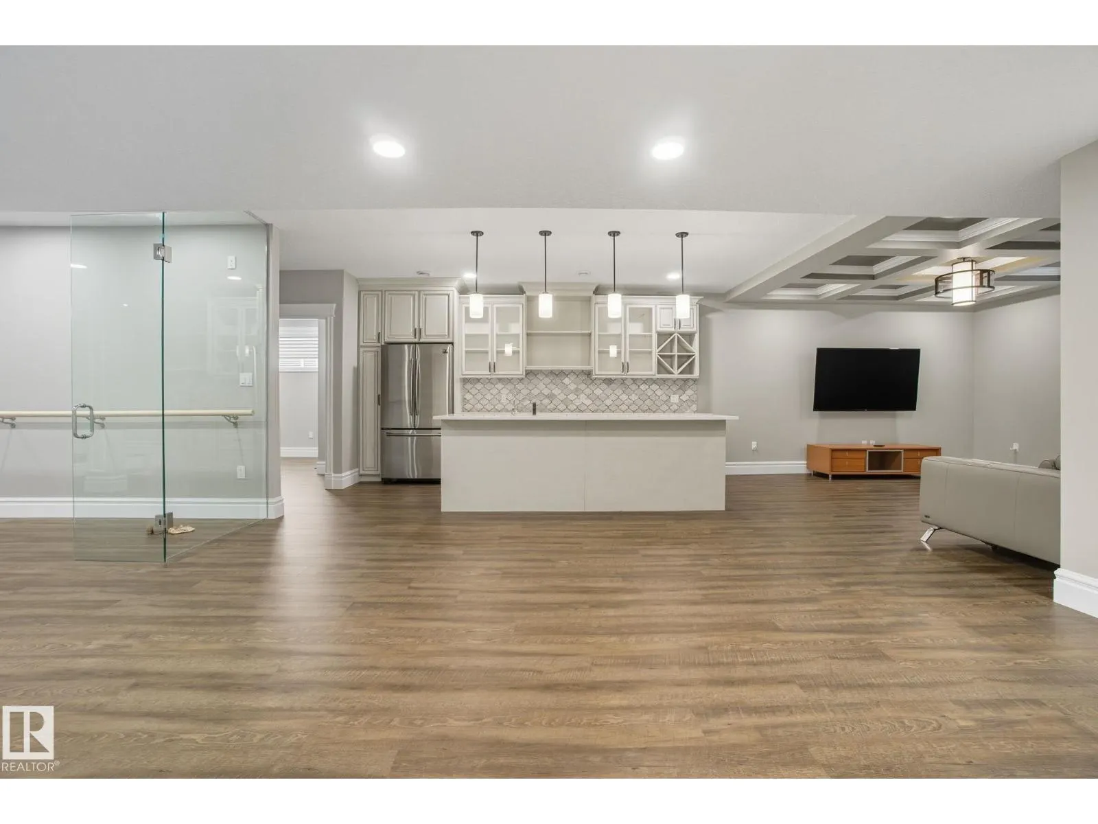 3545 WATSON PT SW