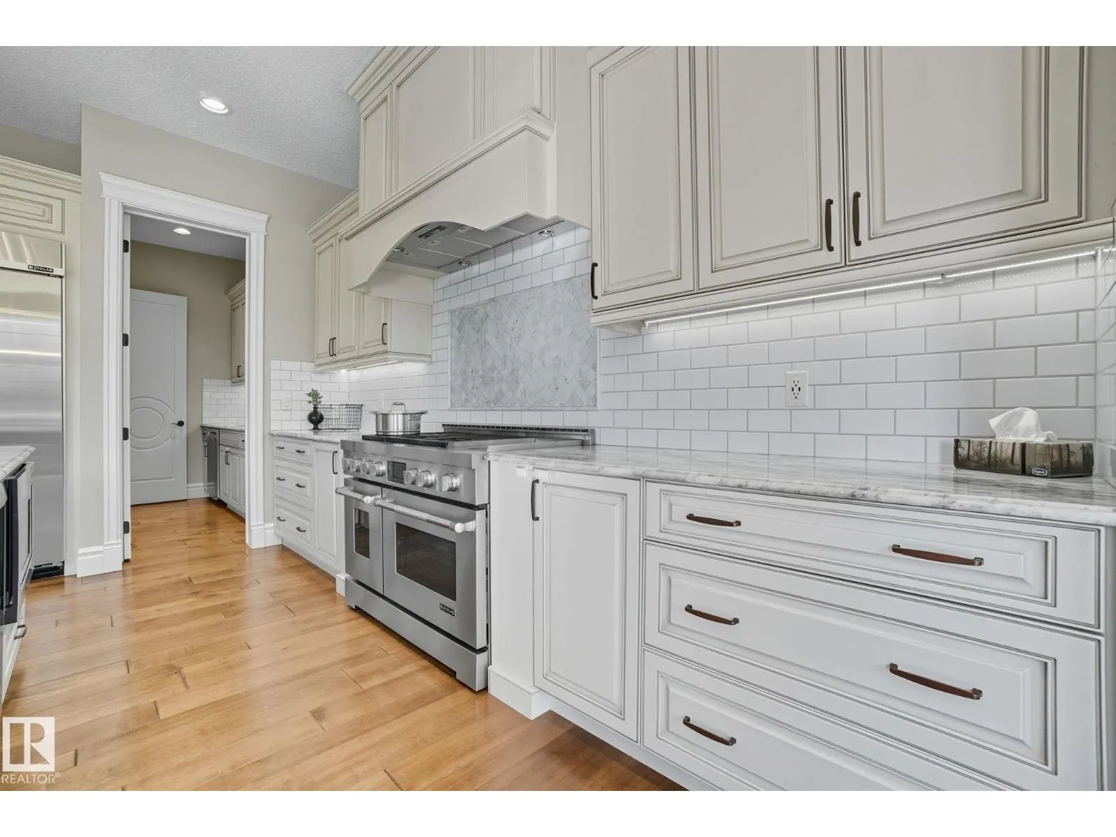 3545 WATSON PT SW