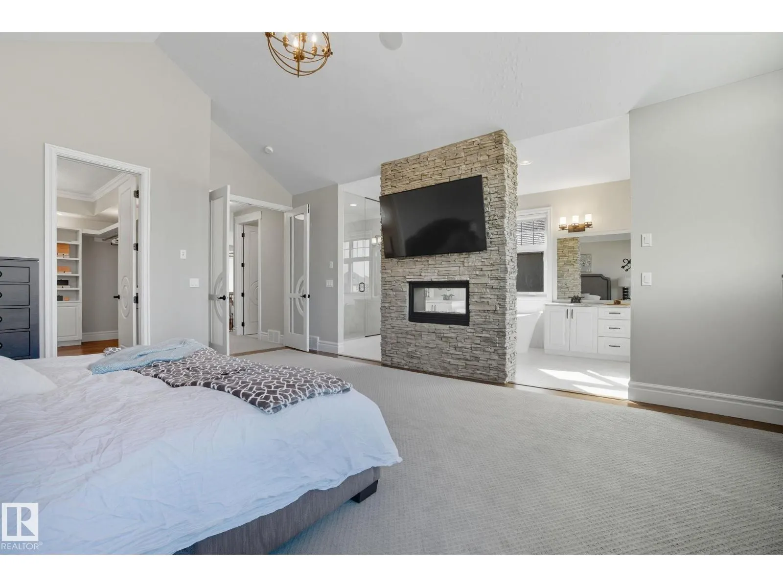 3545 WATSON PT SW