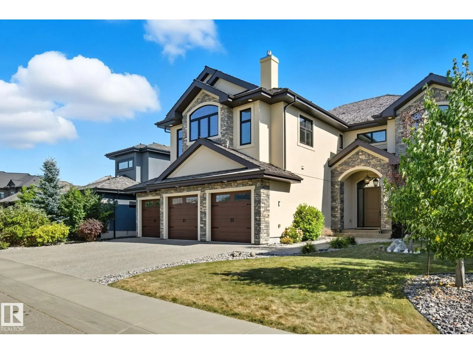 3545 WATSON PT SW