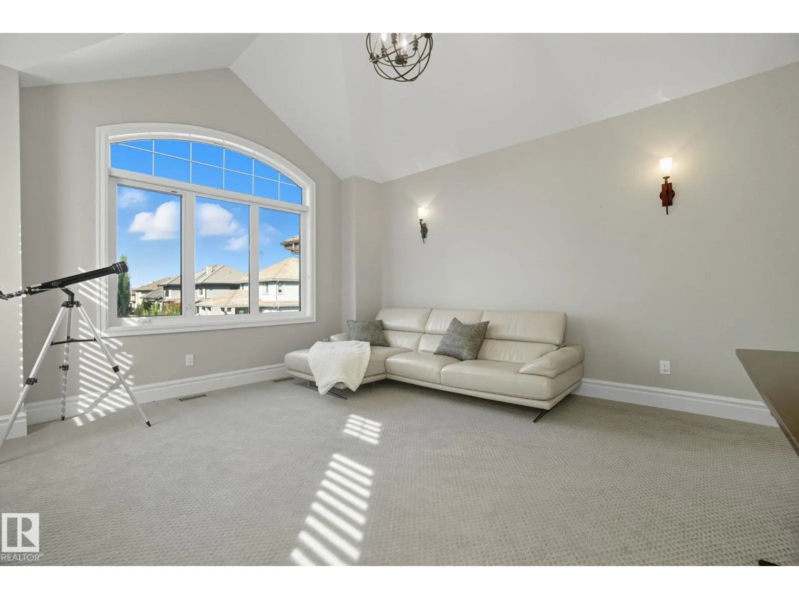 3545 WATSON PT SW