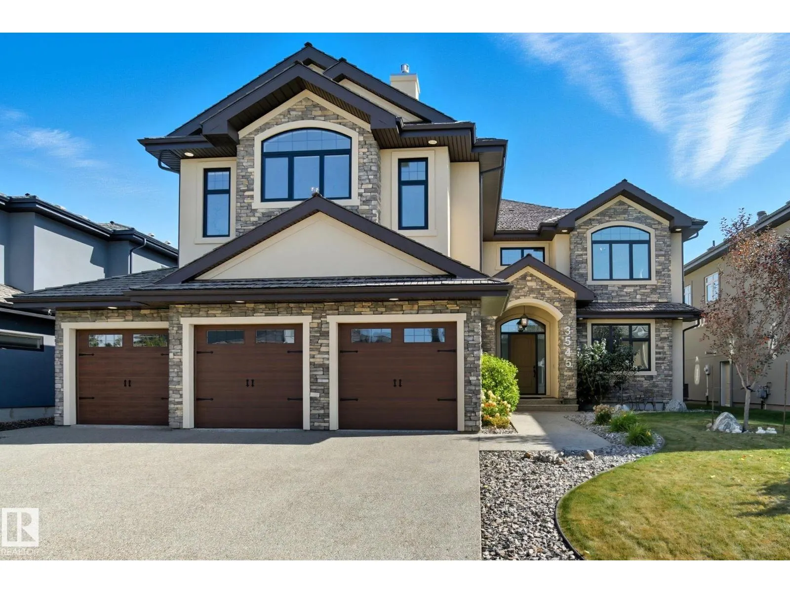 3545 WATSON PT SW