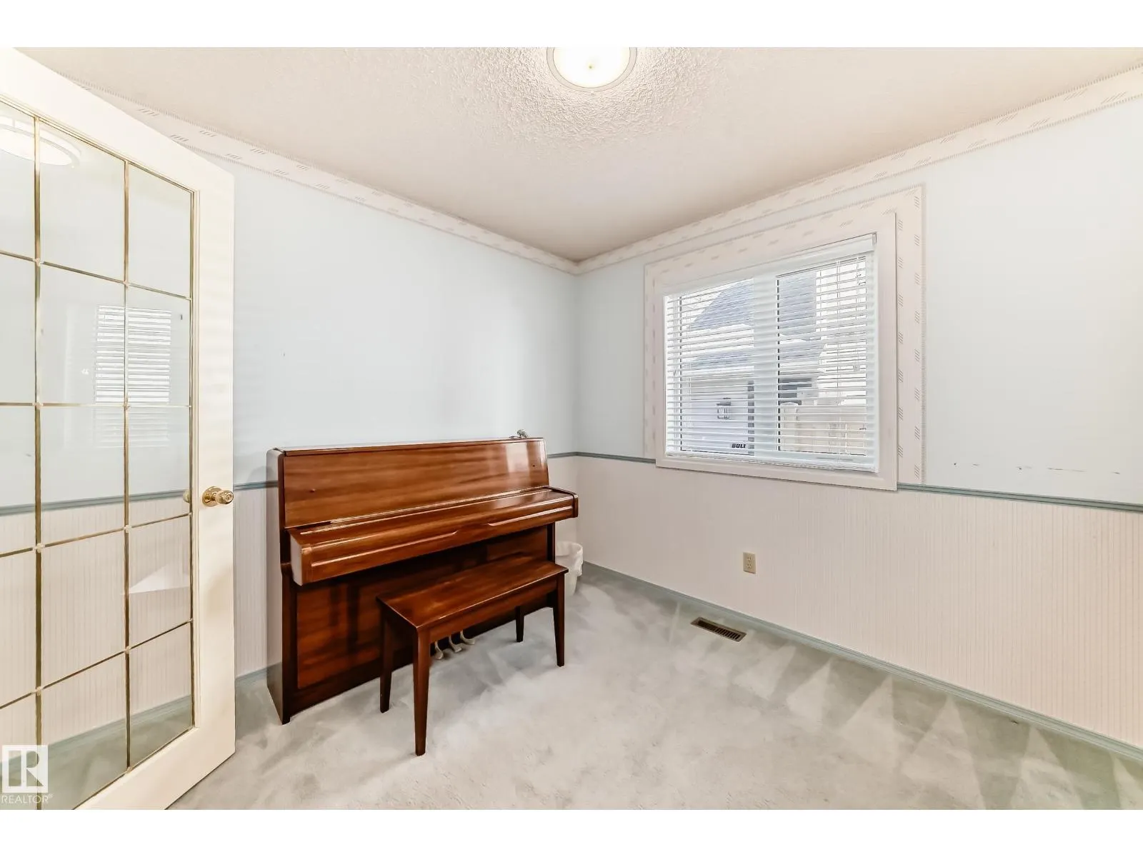63 PIEDMONT CR