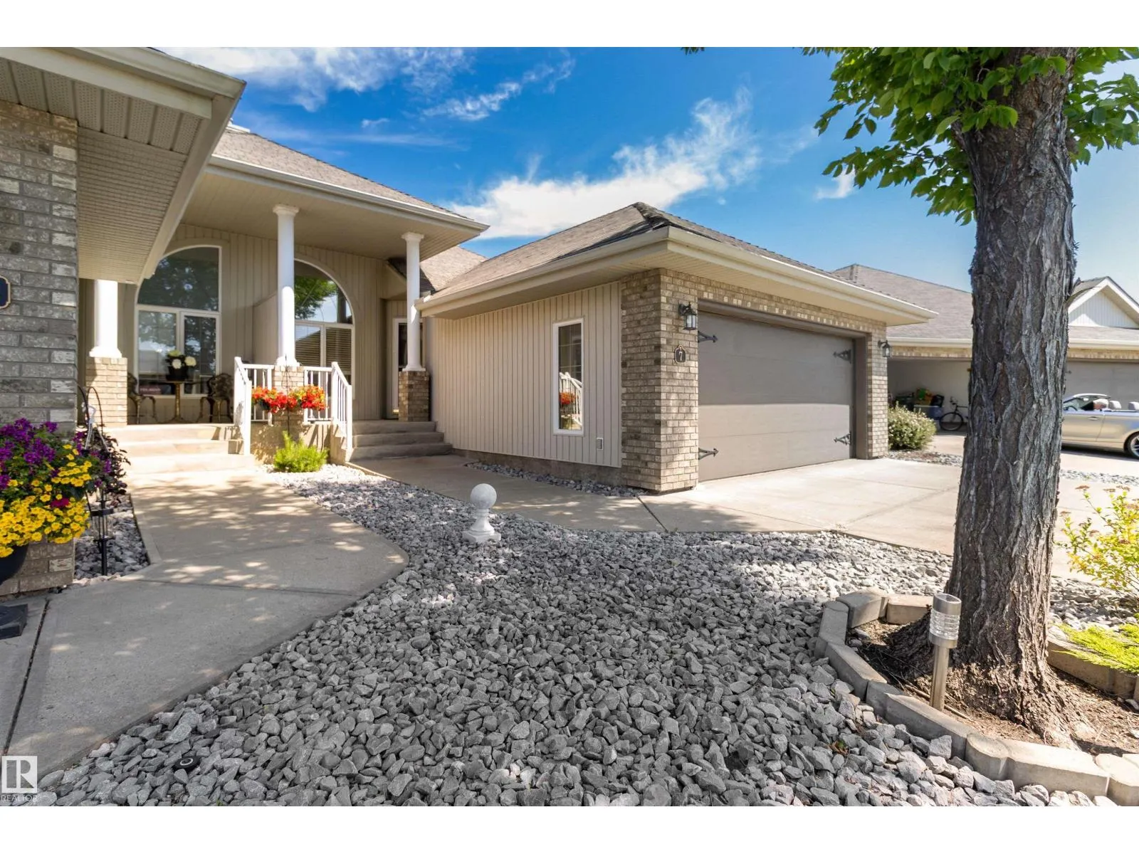 #7 10848 8 AV SW