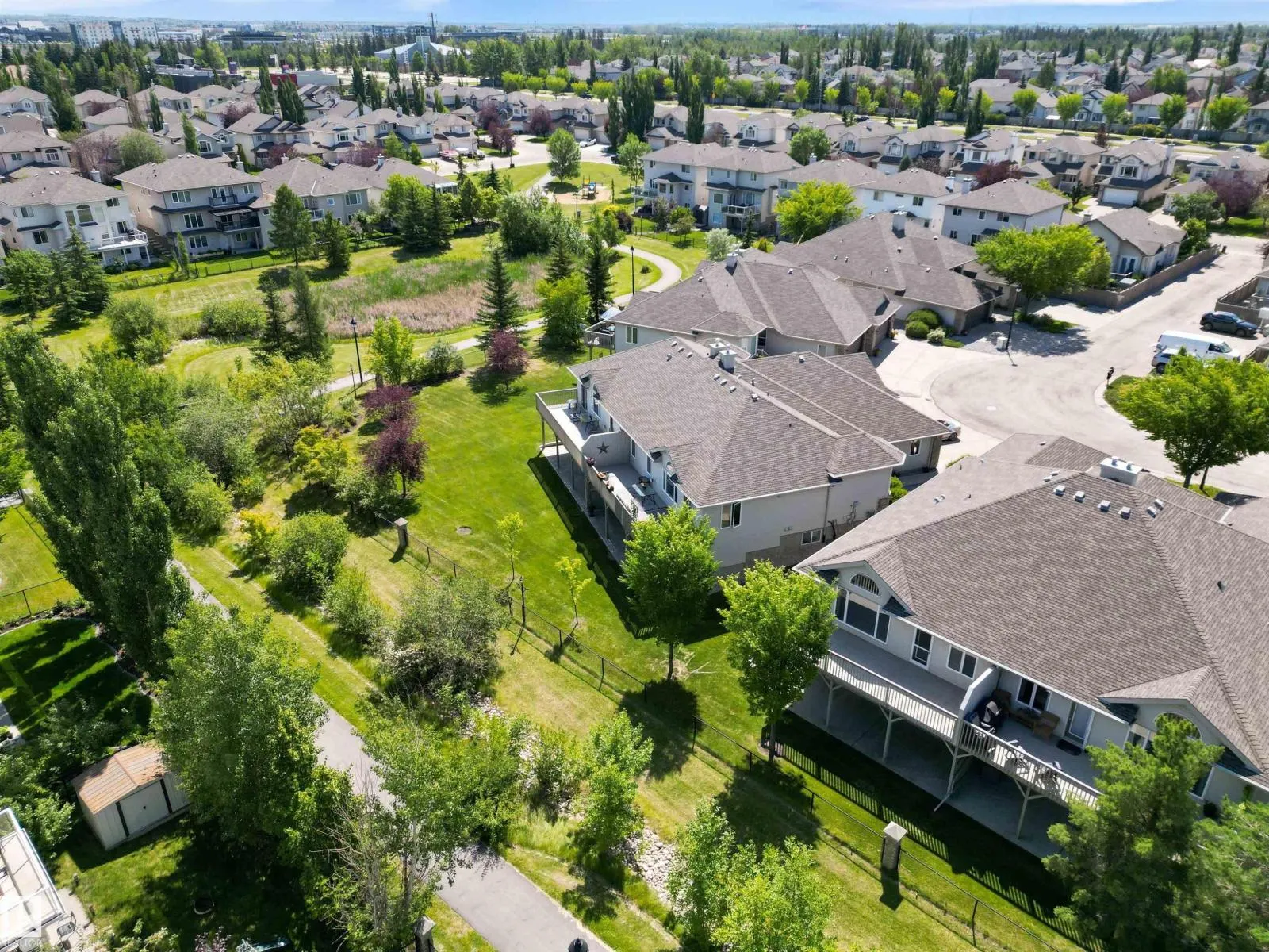 #7 10848 8 AV SW