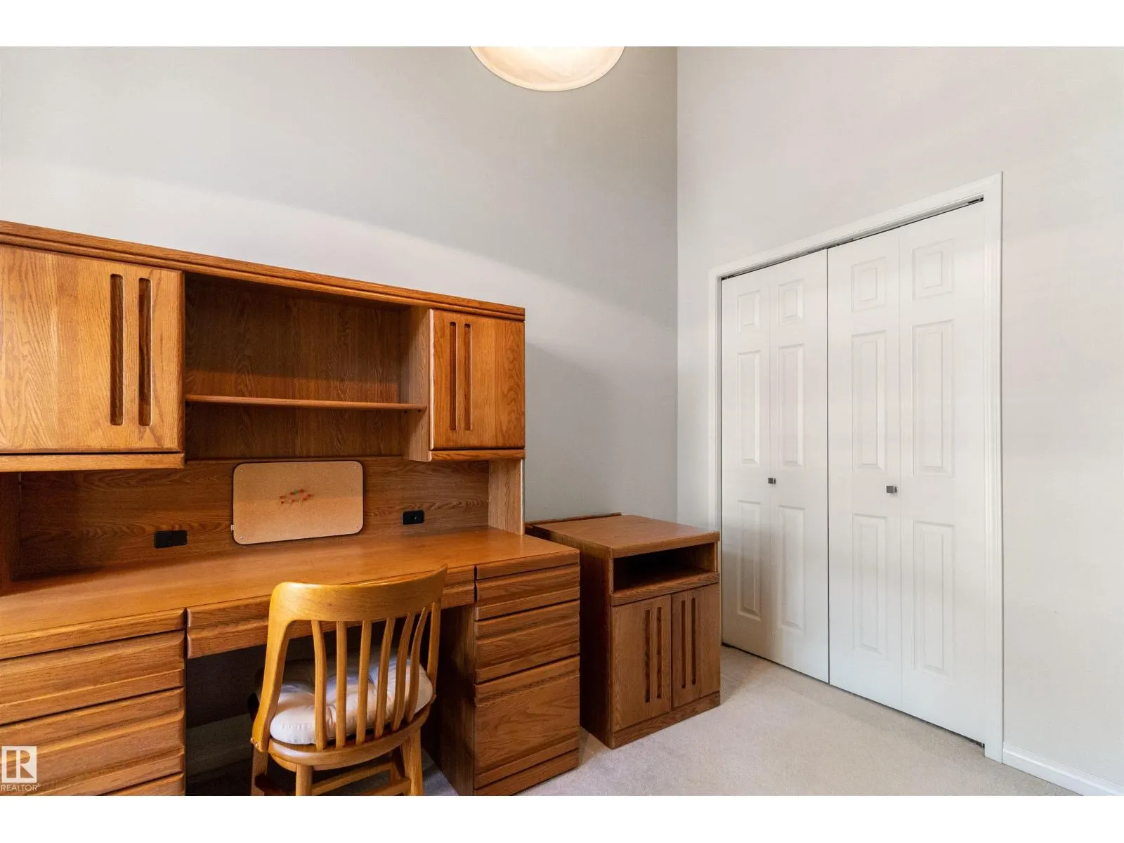 #7 10848 8 AV SW