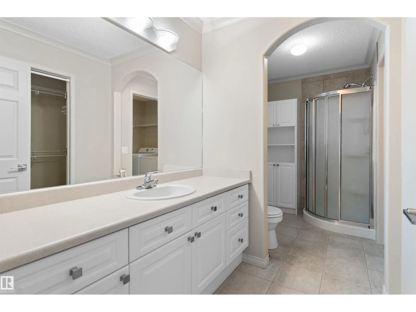 #7 10848 8 AV SW