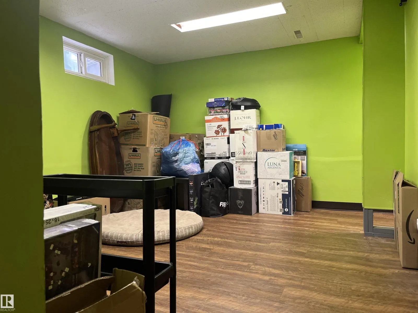 10227 102 ST