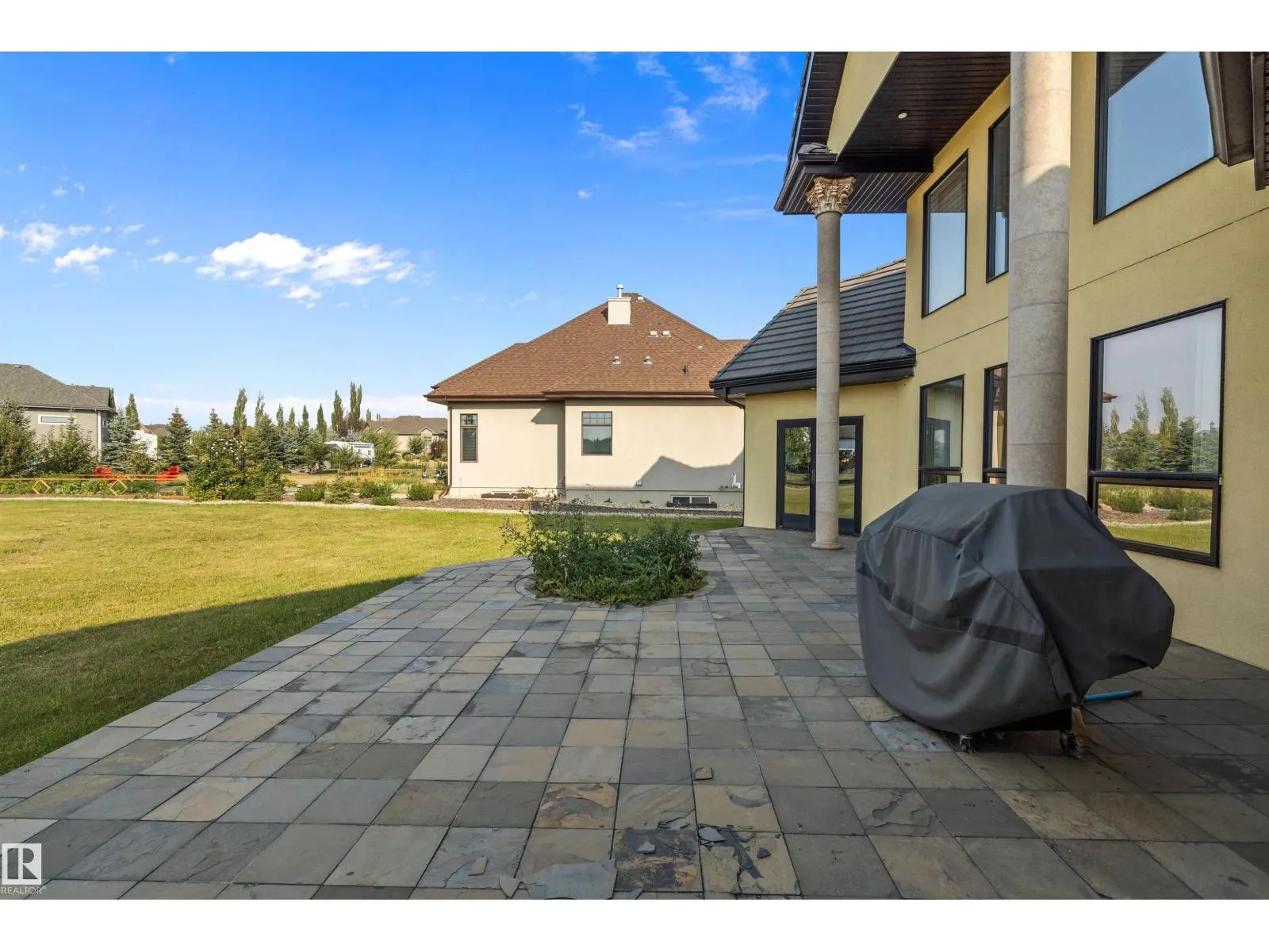 115 54302 RGE ROAD 250