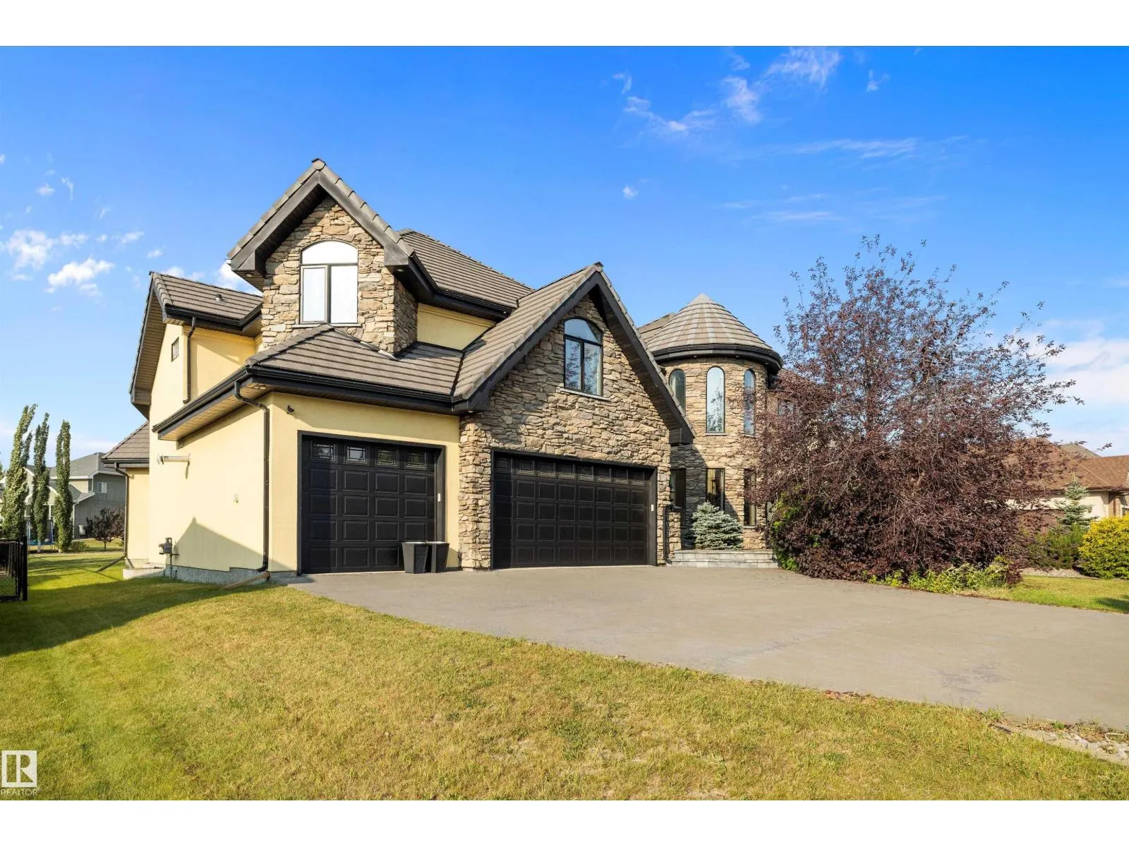 115 54302 RGE ROAD 250