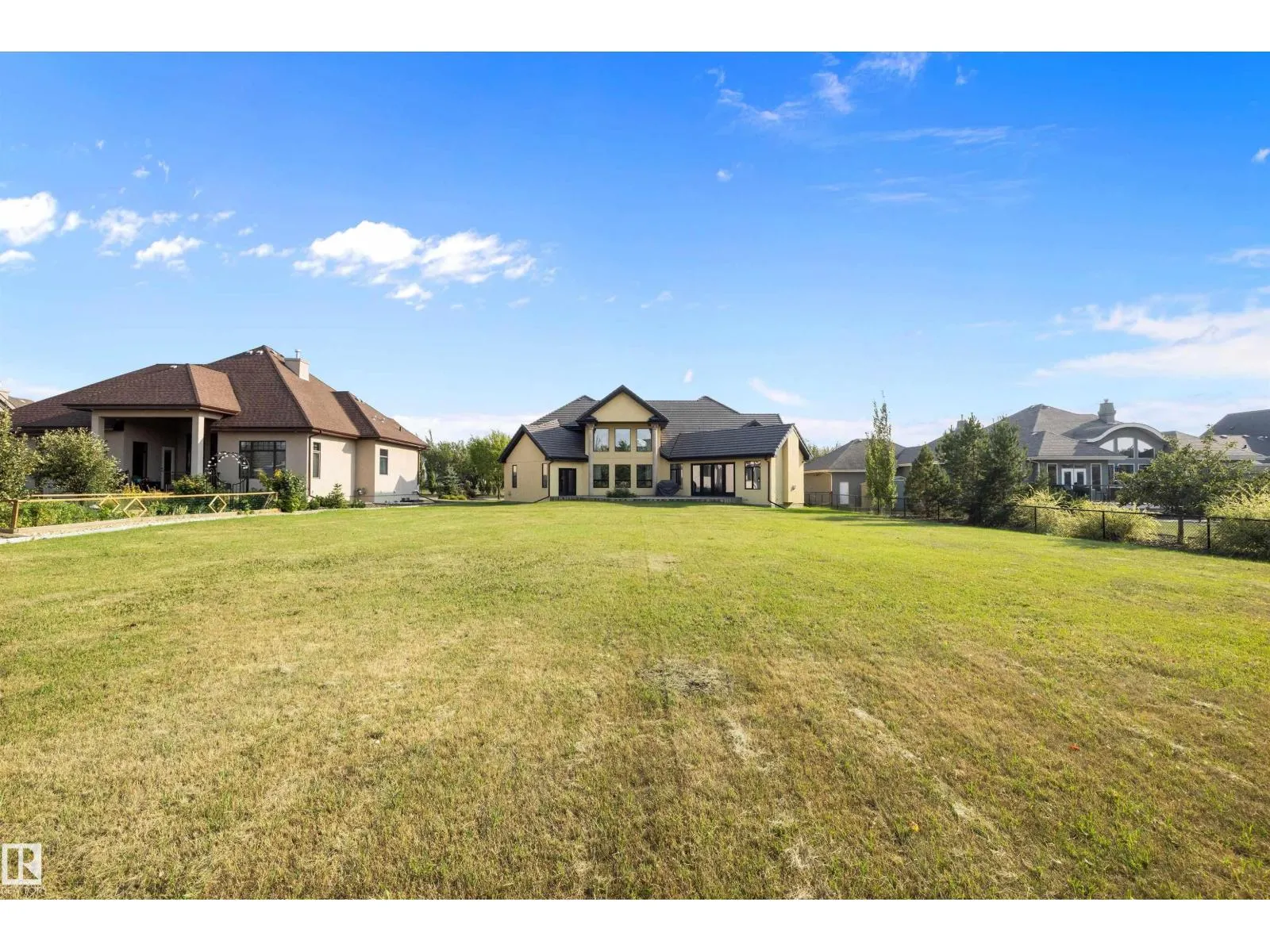 115 54302 RGE ROAD 250