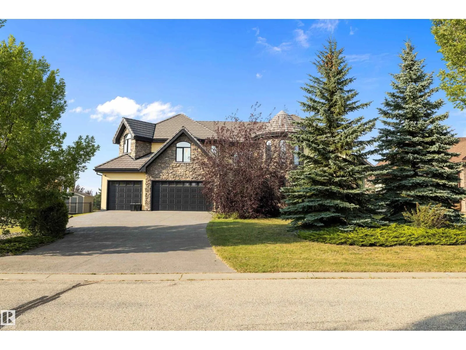 115 54302 RGE ROAD 250