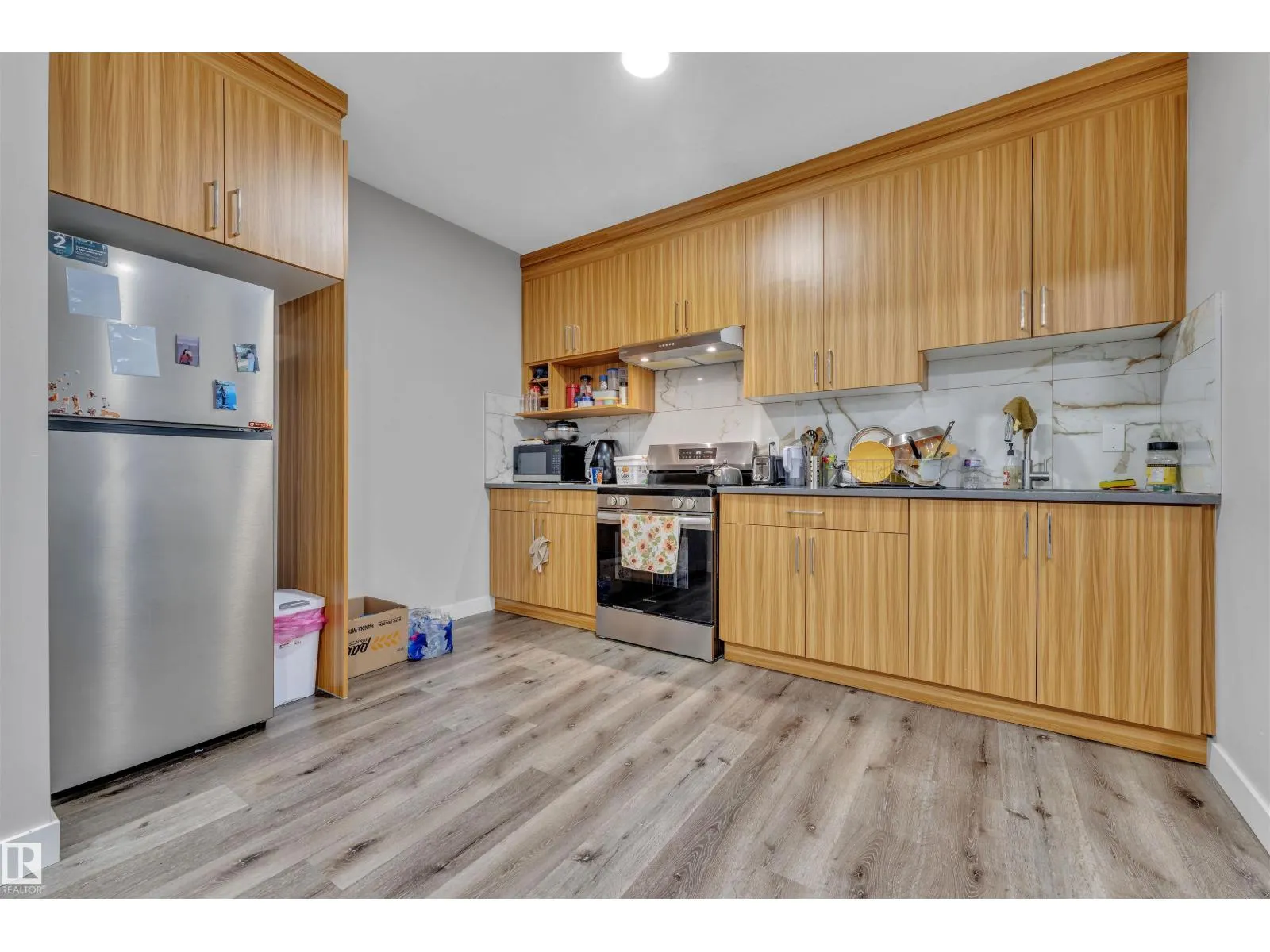 1809 18A Avenue NW