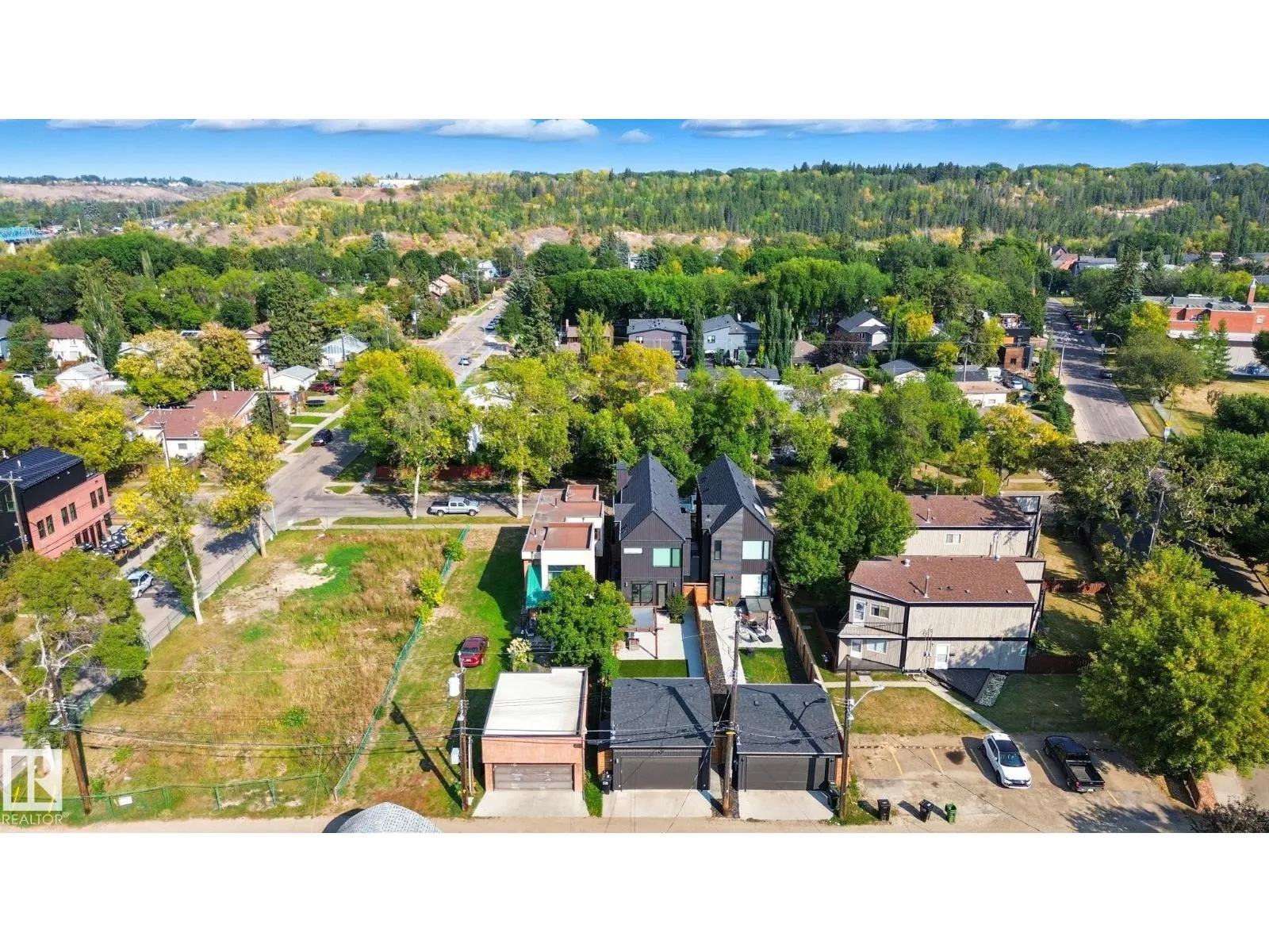 10140 90 ST NW