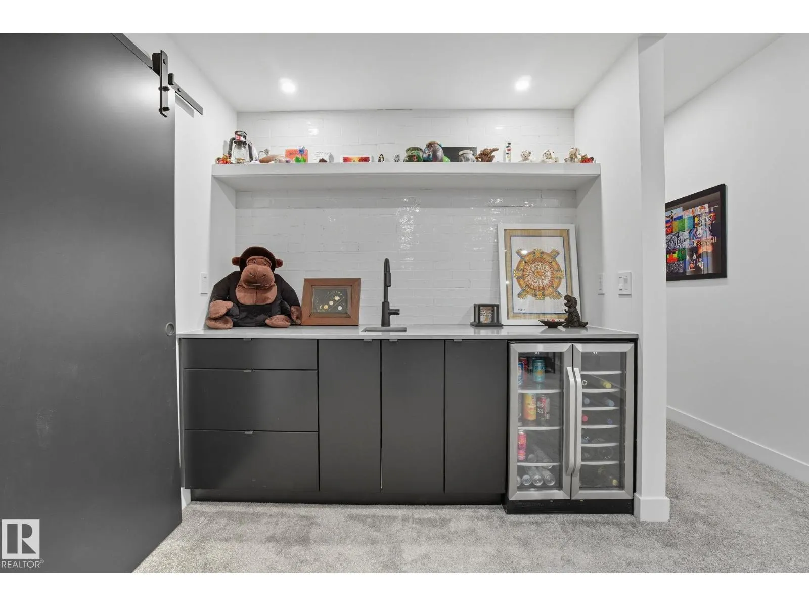 10140 90 ST NW
