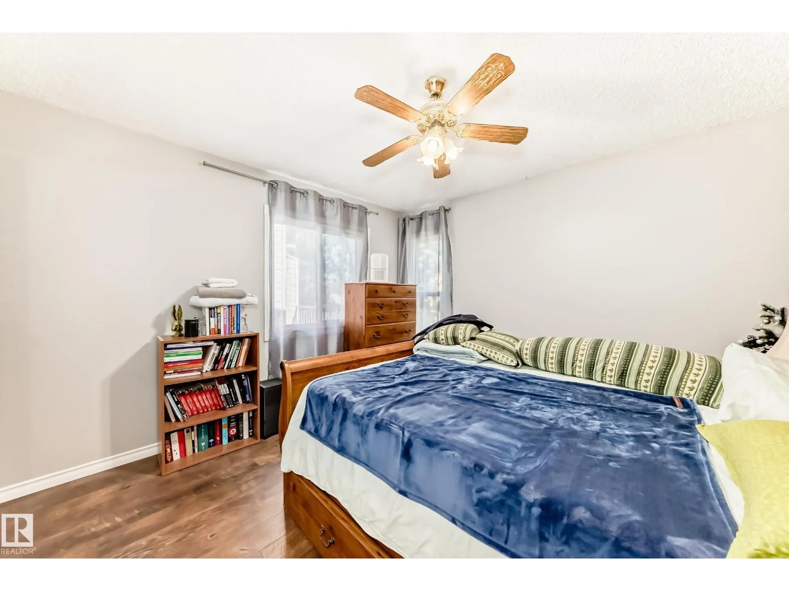 #305 14004 26 ST NW