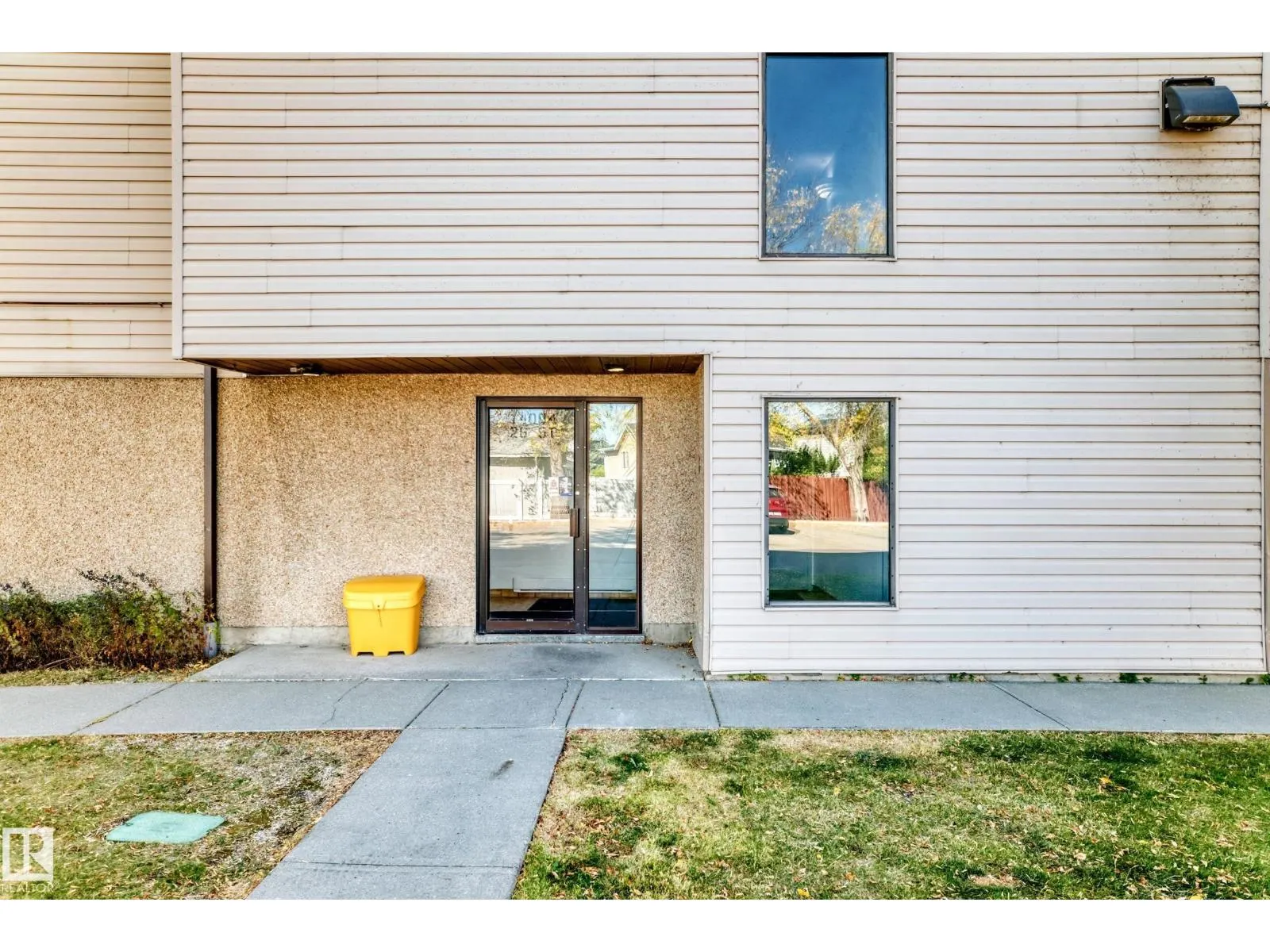 #305 14004 26 ST NW